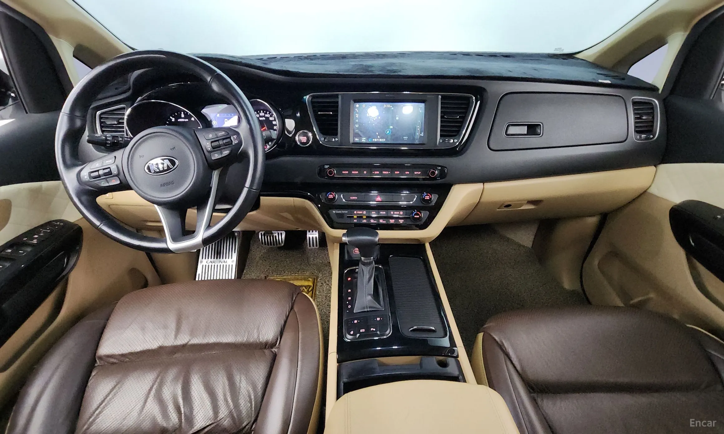 Kia Carnival превью 4