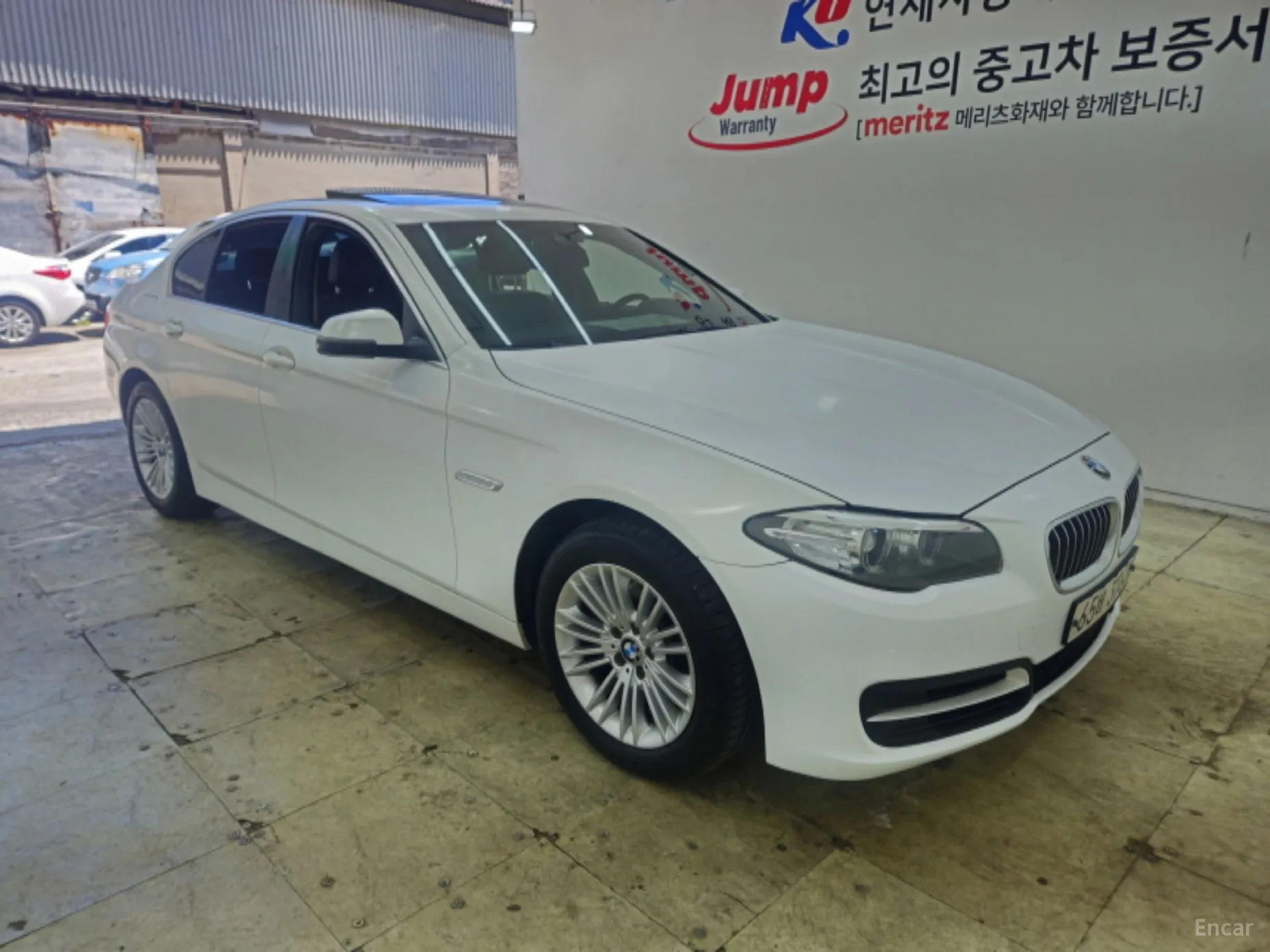 BMW 5 Series (F10) превью 2
