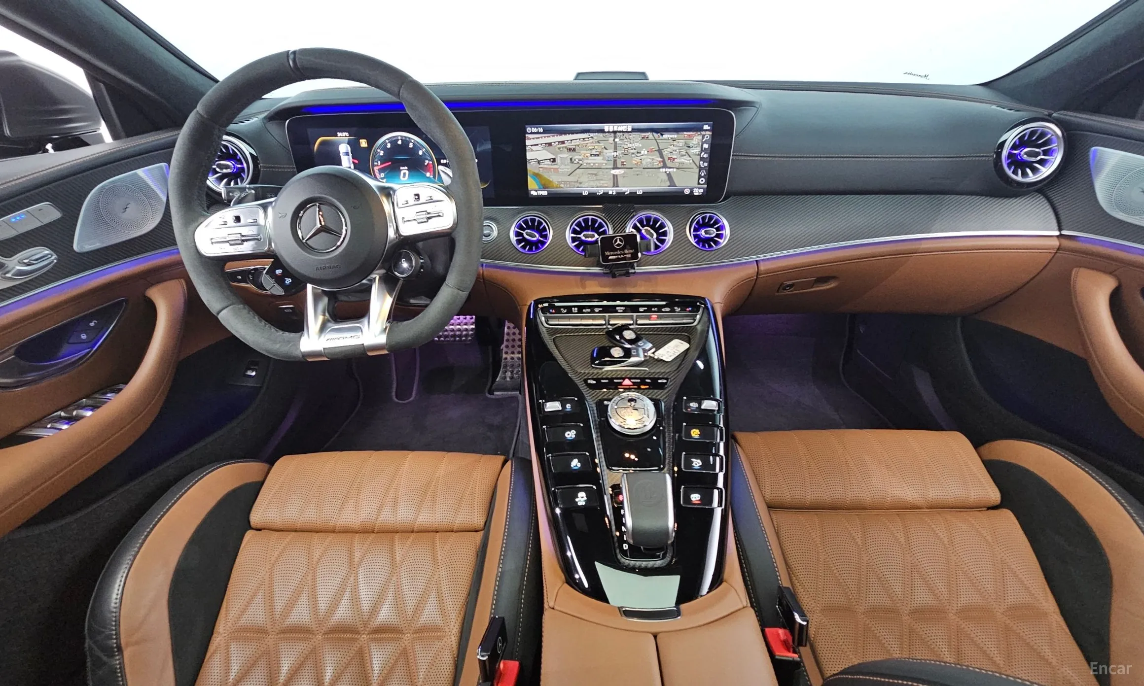 Mercedes Benz AMG GT превью 4