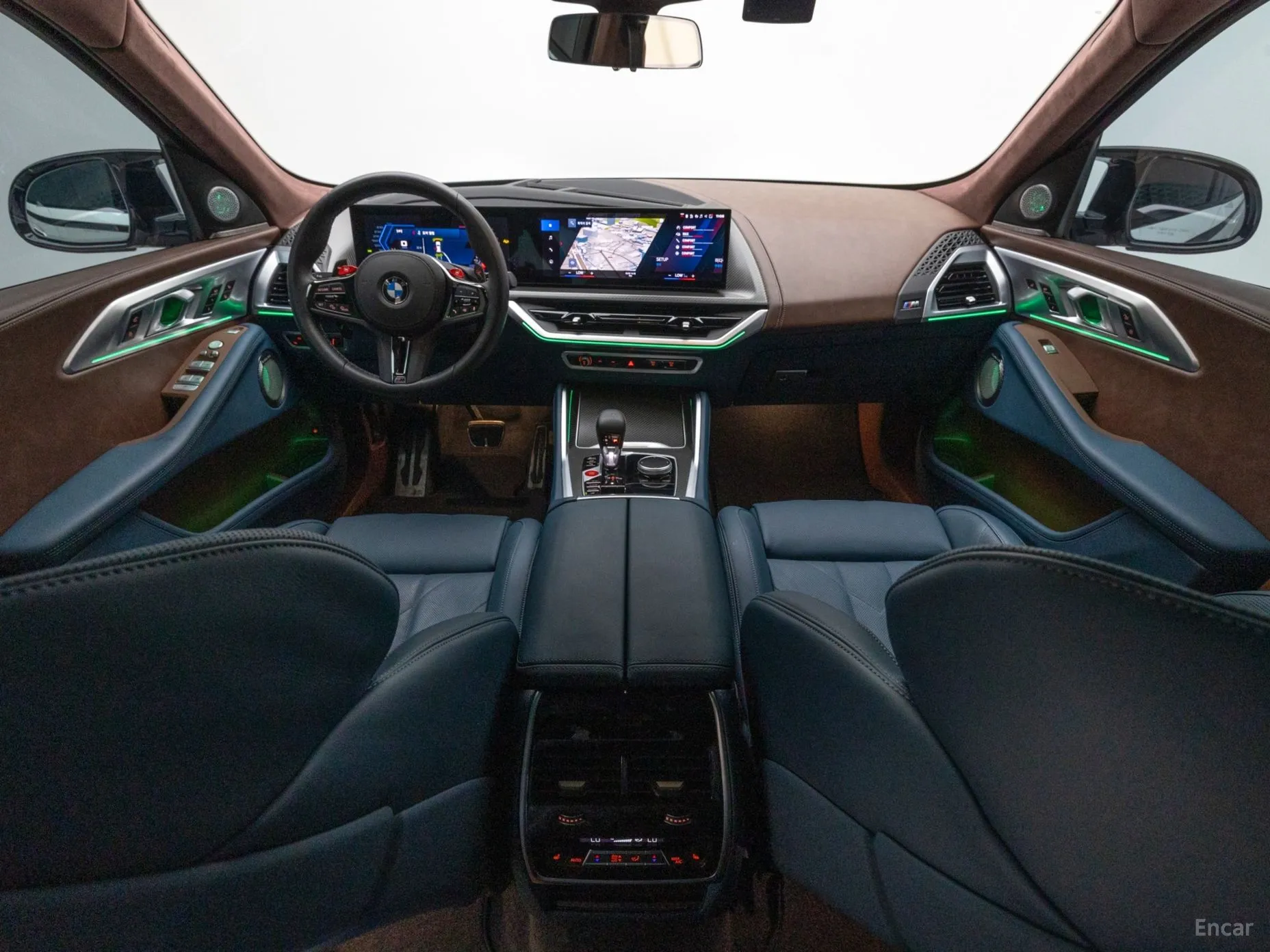 BMW XM (G09) превью 4