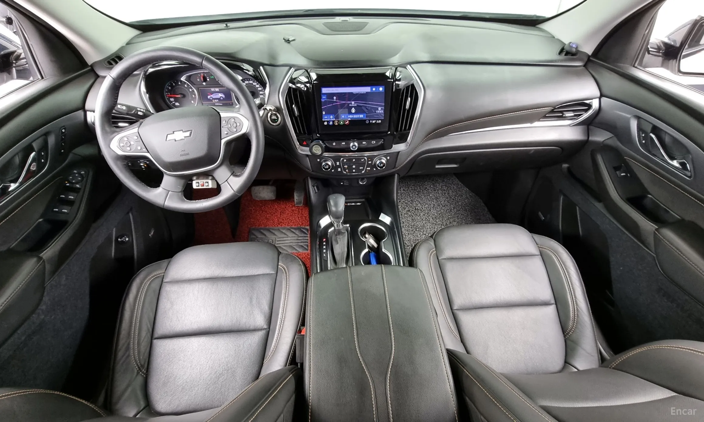 Chevrolet (GM Daewoo) Traverse превью 4