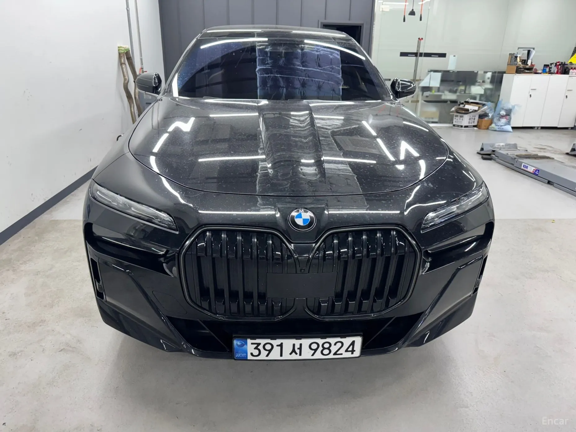 BMW 7 Series (G70) превью 2