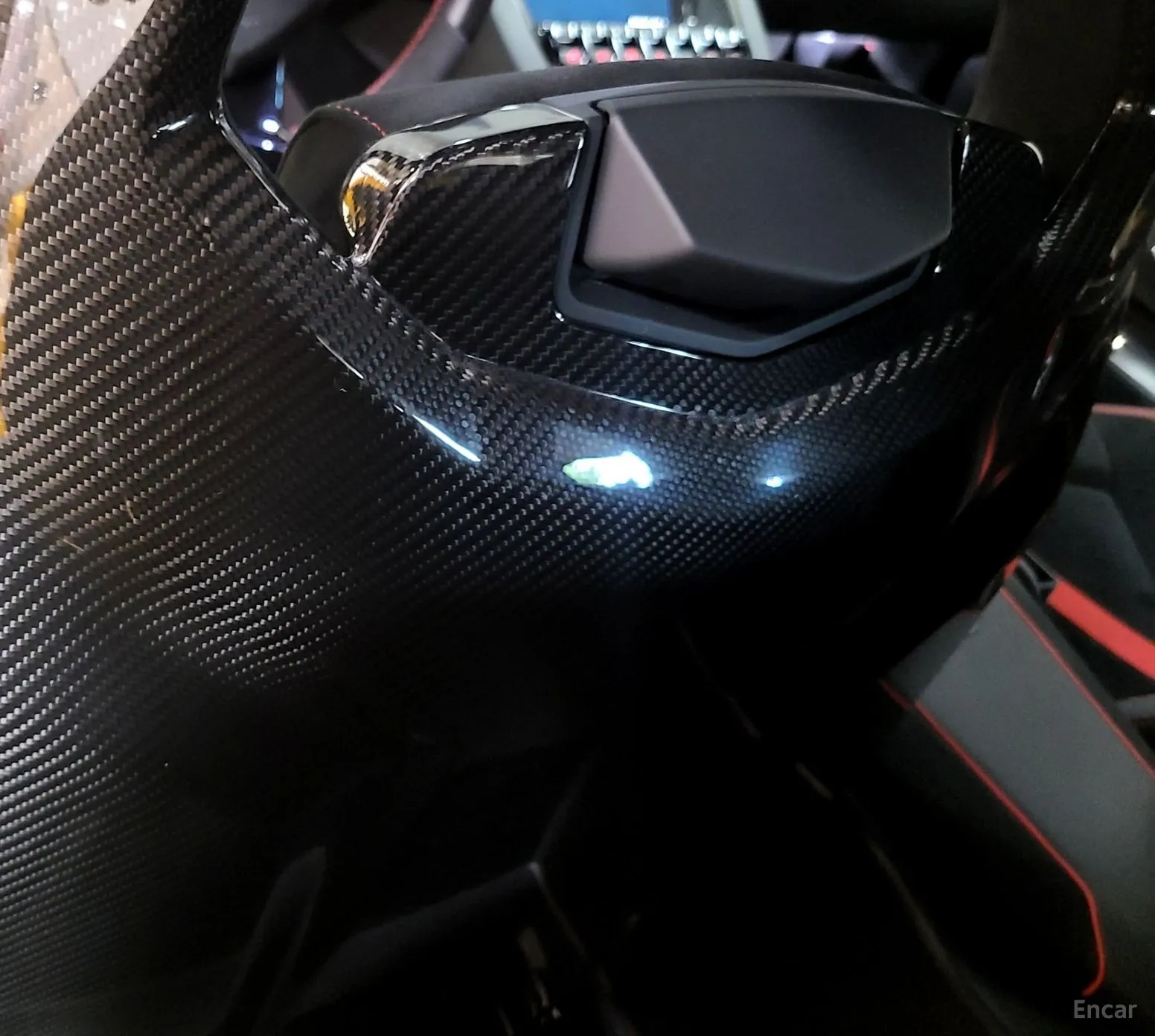 Lamborghini Aventador превью 16