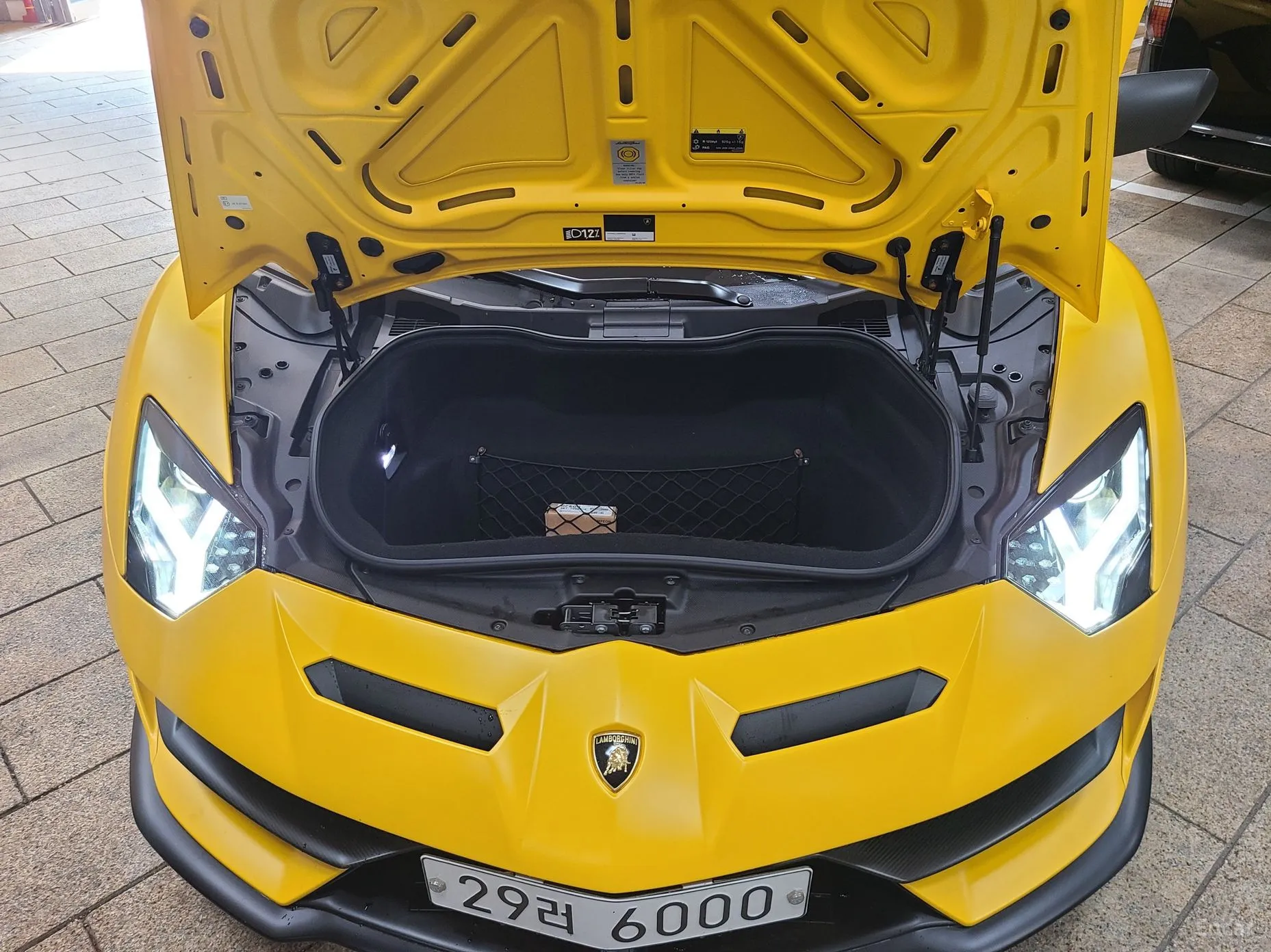 Lamborghini Aventador превью 17