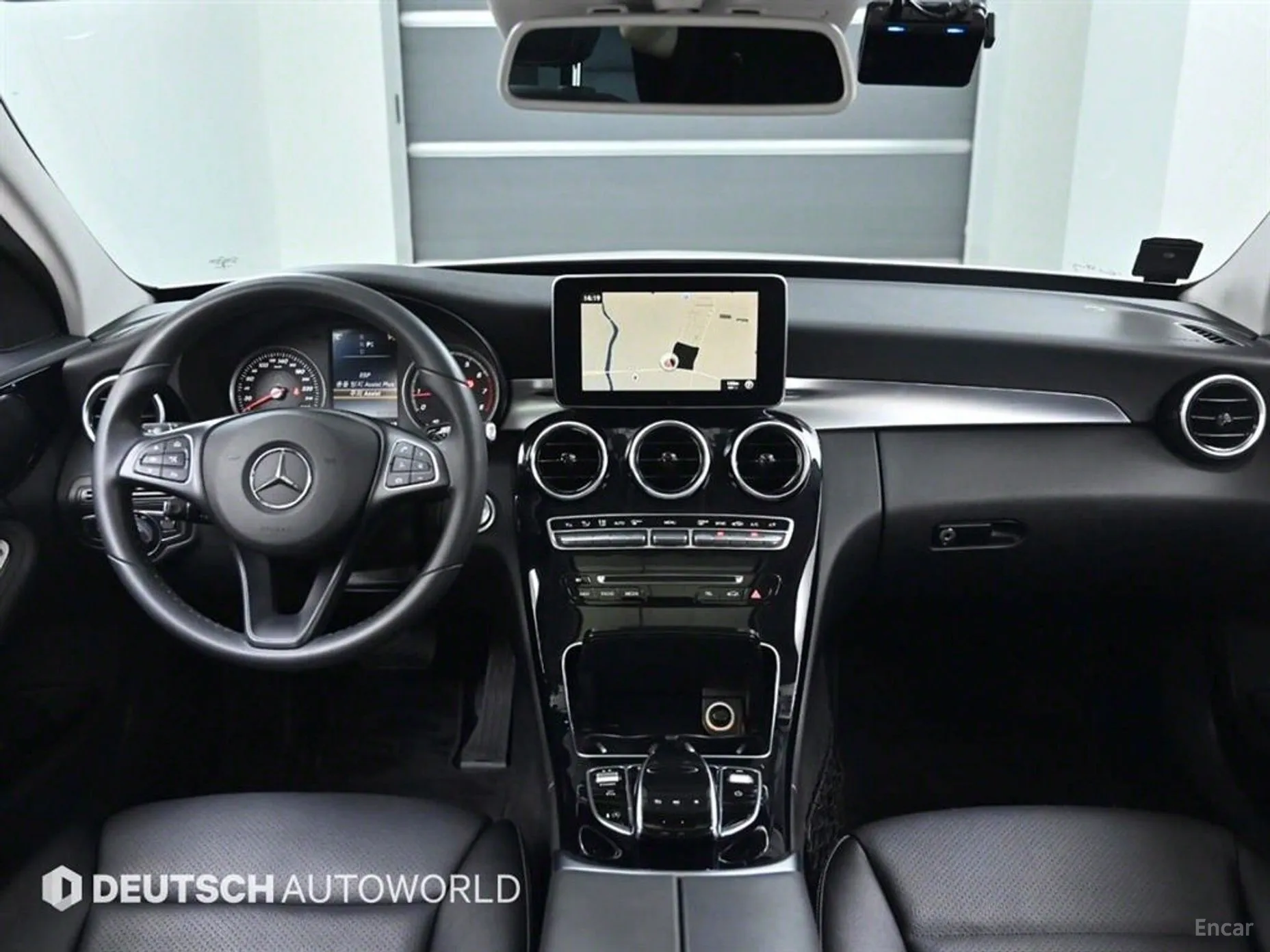 Mercedes Benz C-Class W205 превью 4