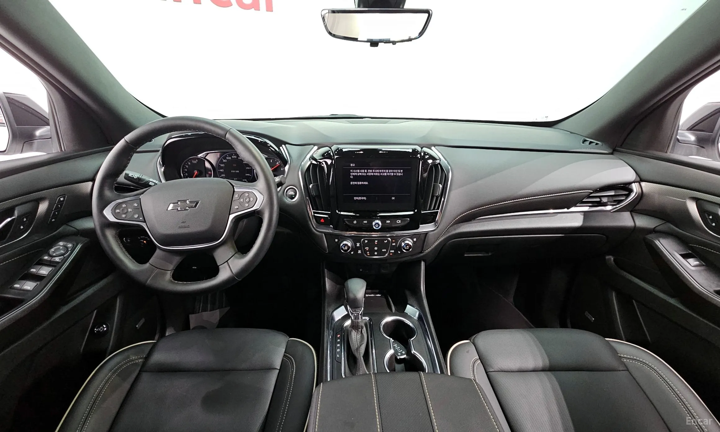 Chevrolet (GM Daewoo) Traverse превью 4