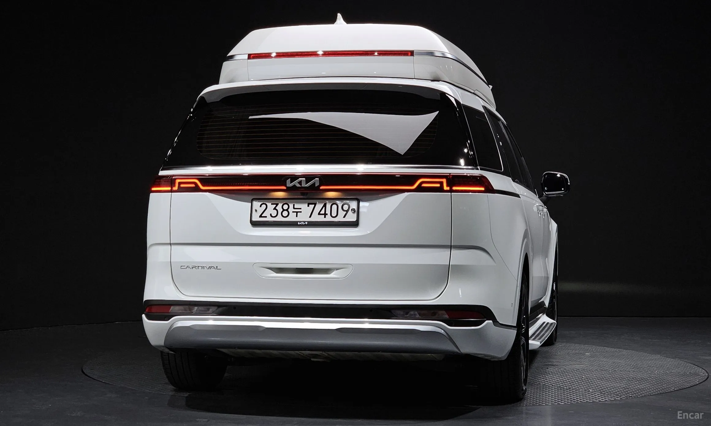 Kia Carnival Gen 4 превью 3