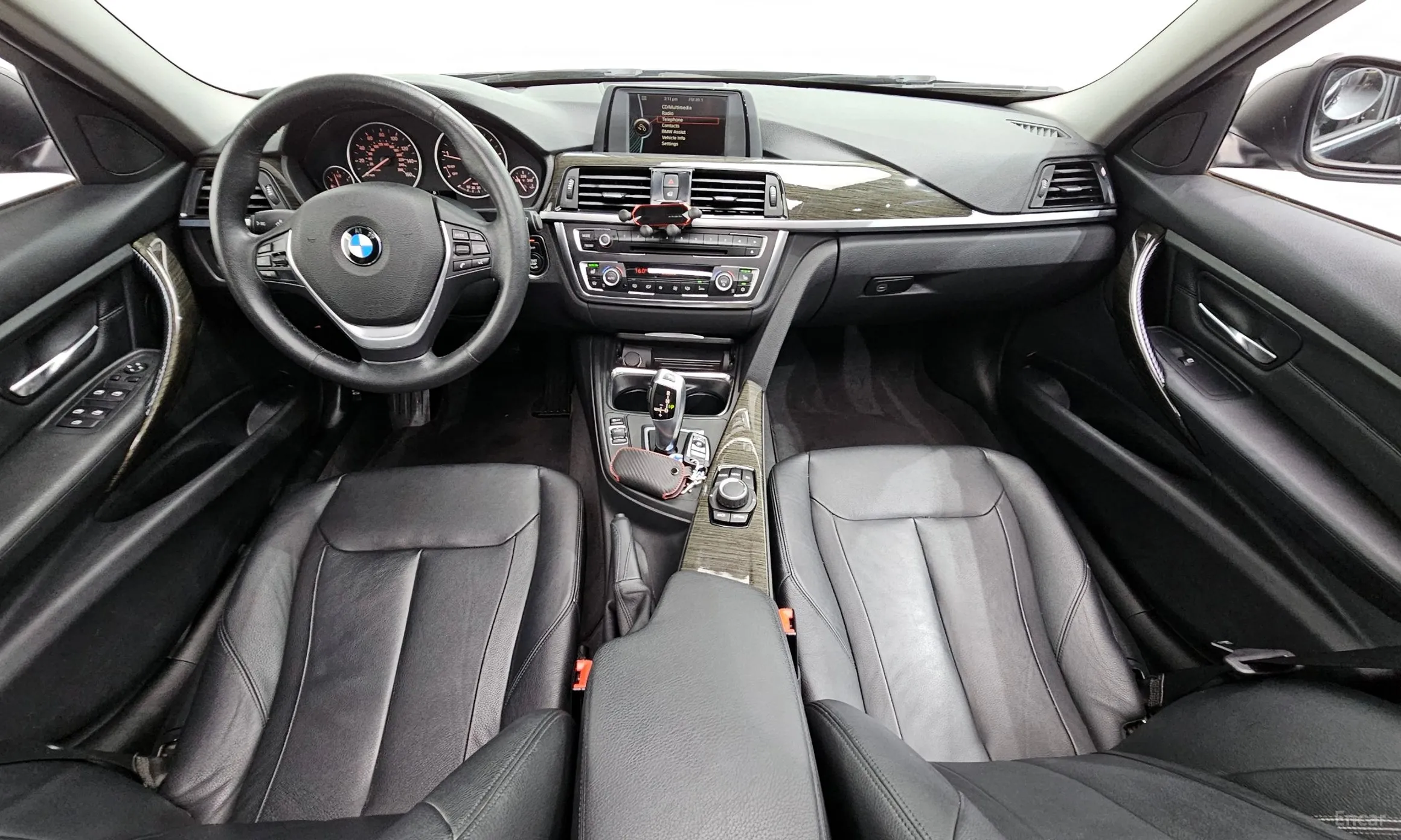 BMW 3 Series (F30) превью 4