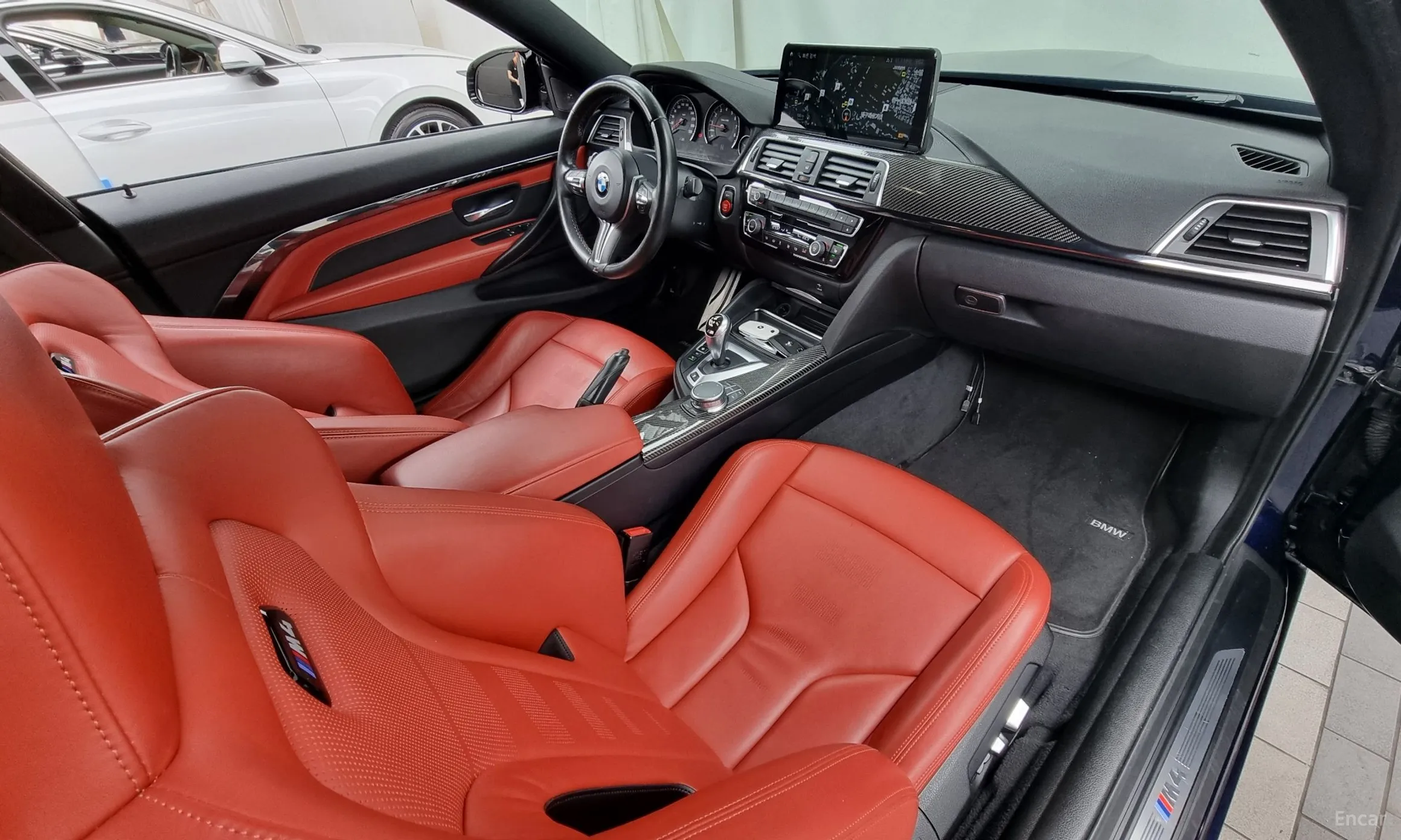 BMW M4 (F82) превью 4