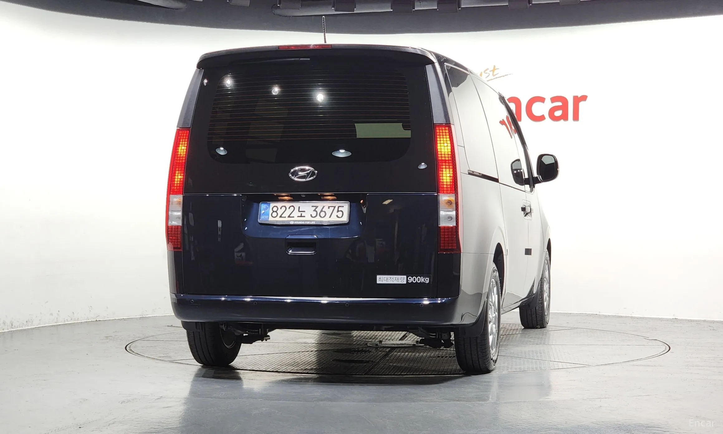 Hyundai Staria превью 3