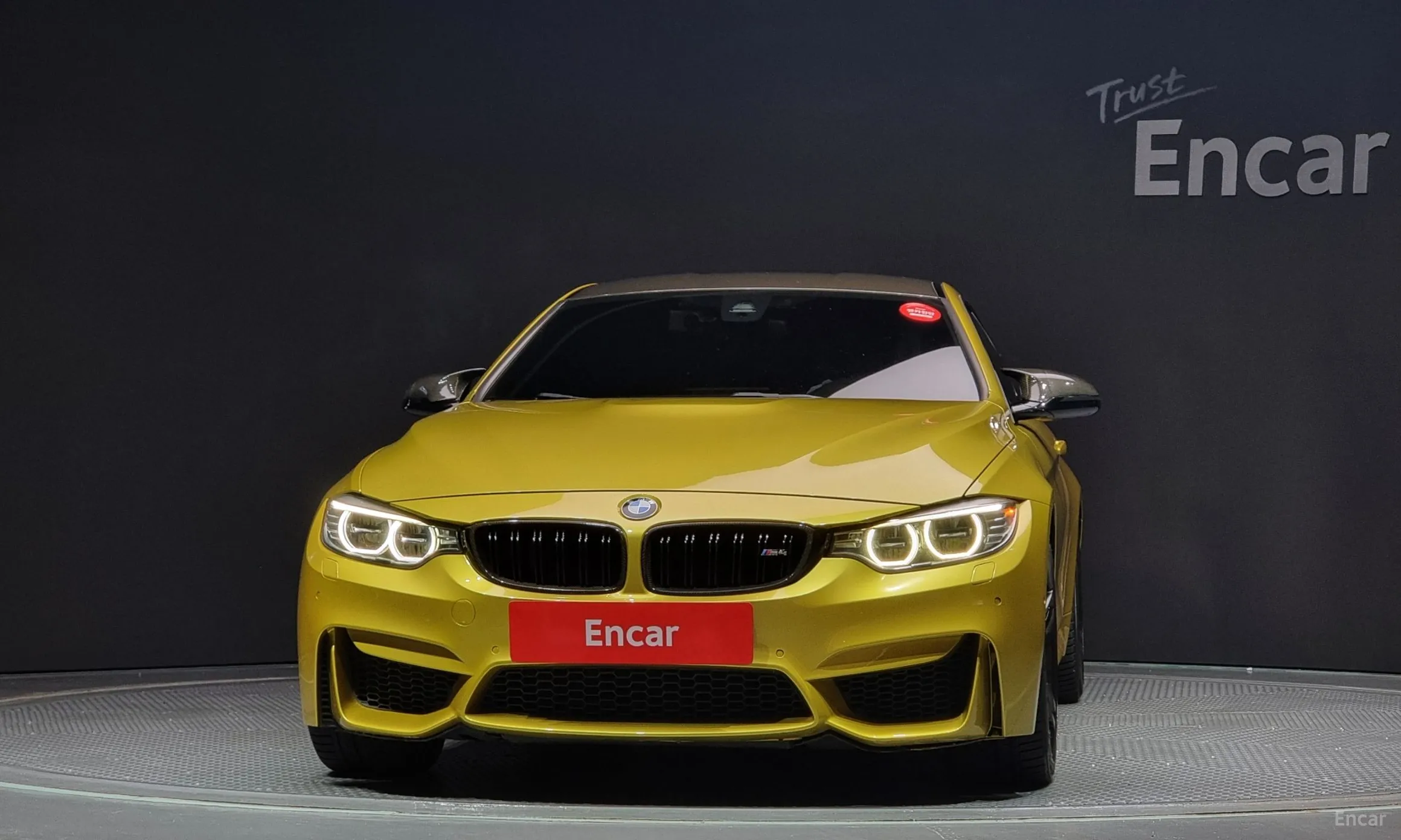 BMW M4 (F82)
