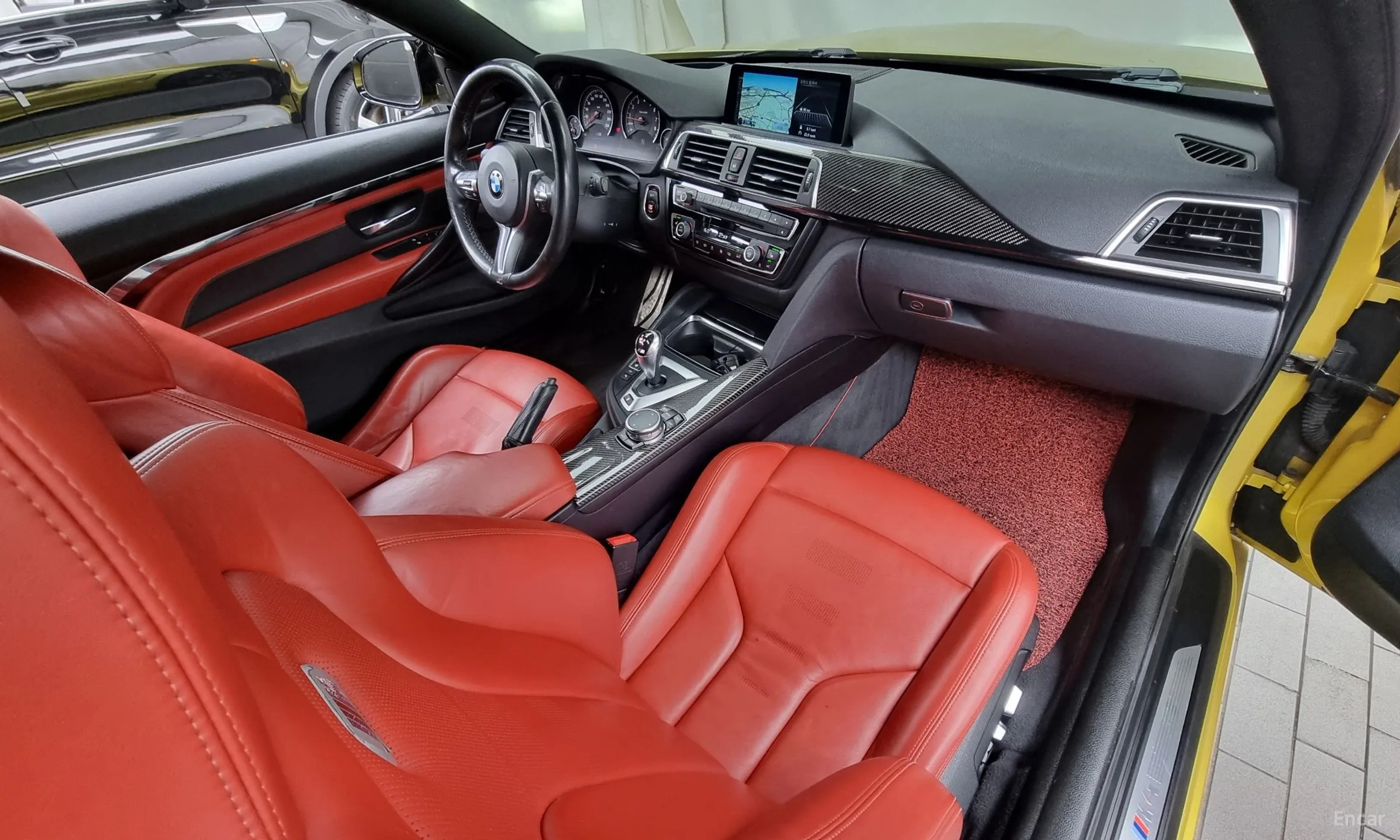 BMW M4 (F82) превью 4
