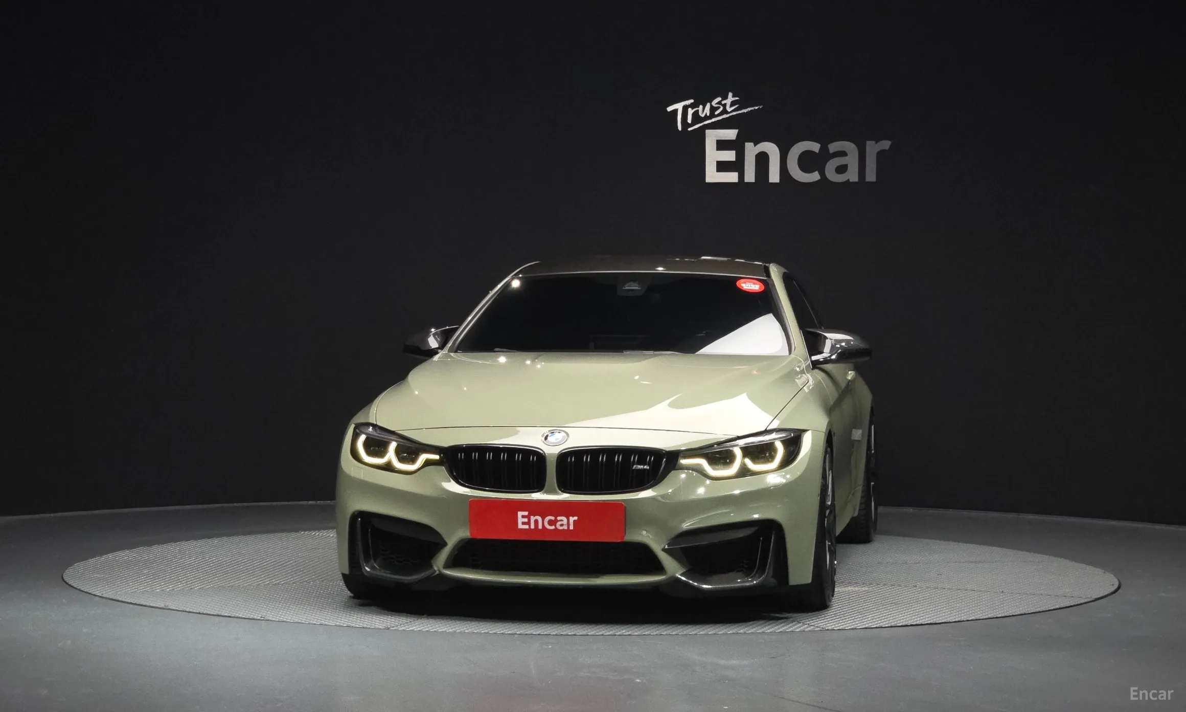 BMW M4 (F82)