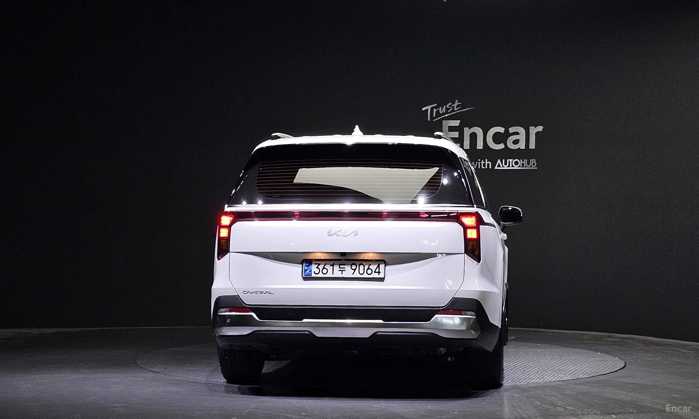 Kia Carnival 4th Generation превью 3