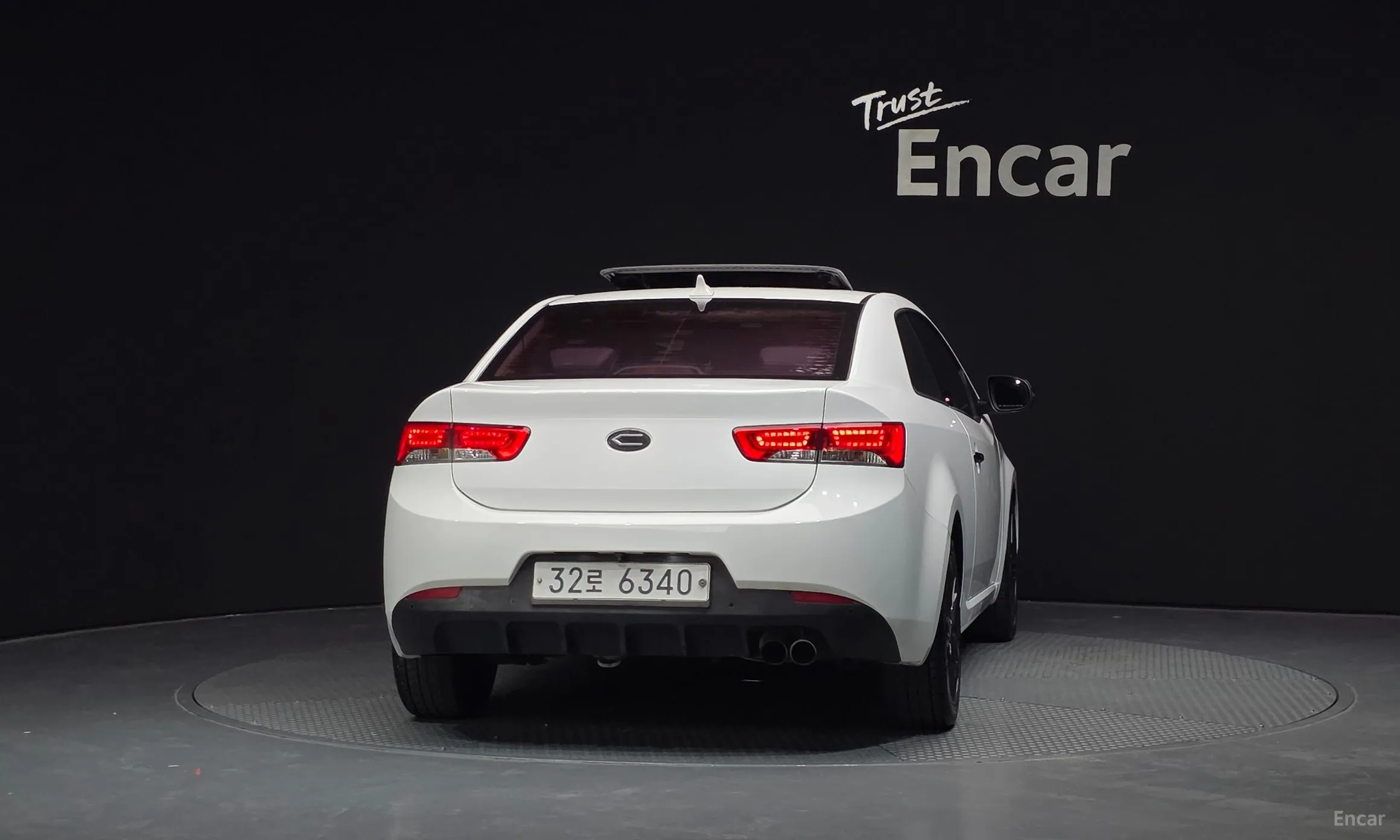 Kia Forte Coop превью 3