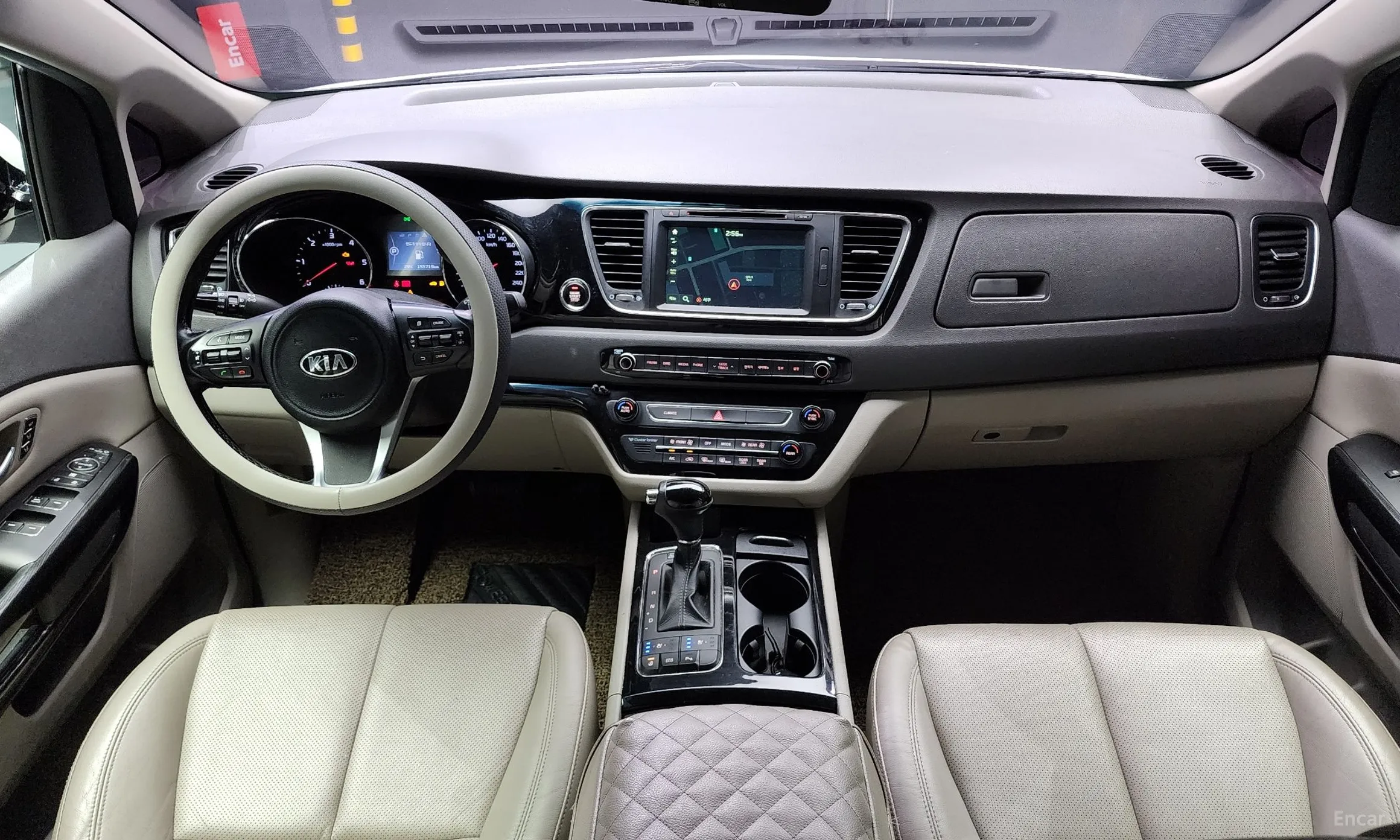 Kia Carnival превью 4