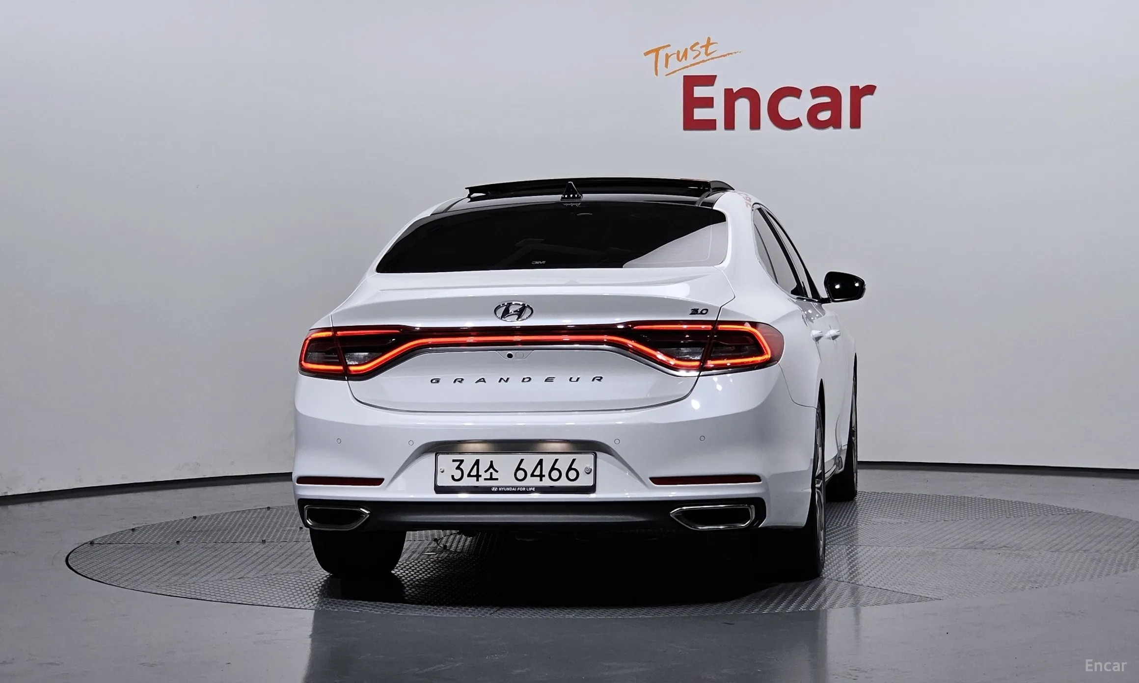Hyundai Grandeur IG превью 3