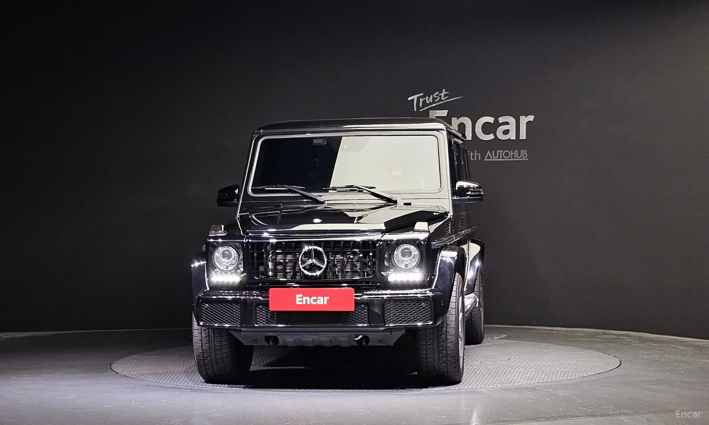 Mercedes Benz G-Class W463