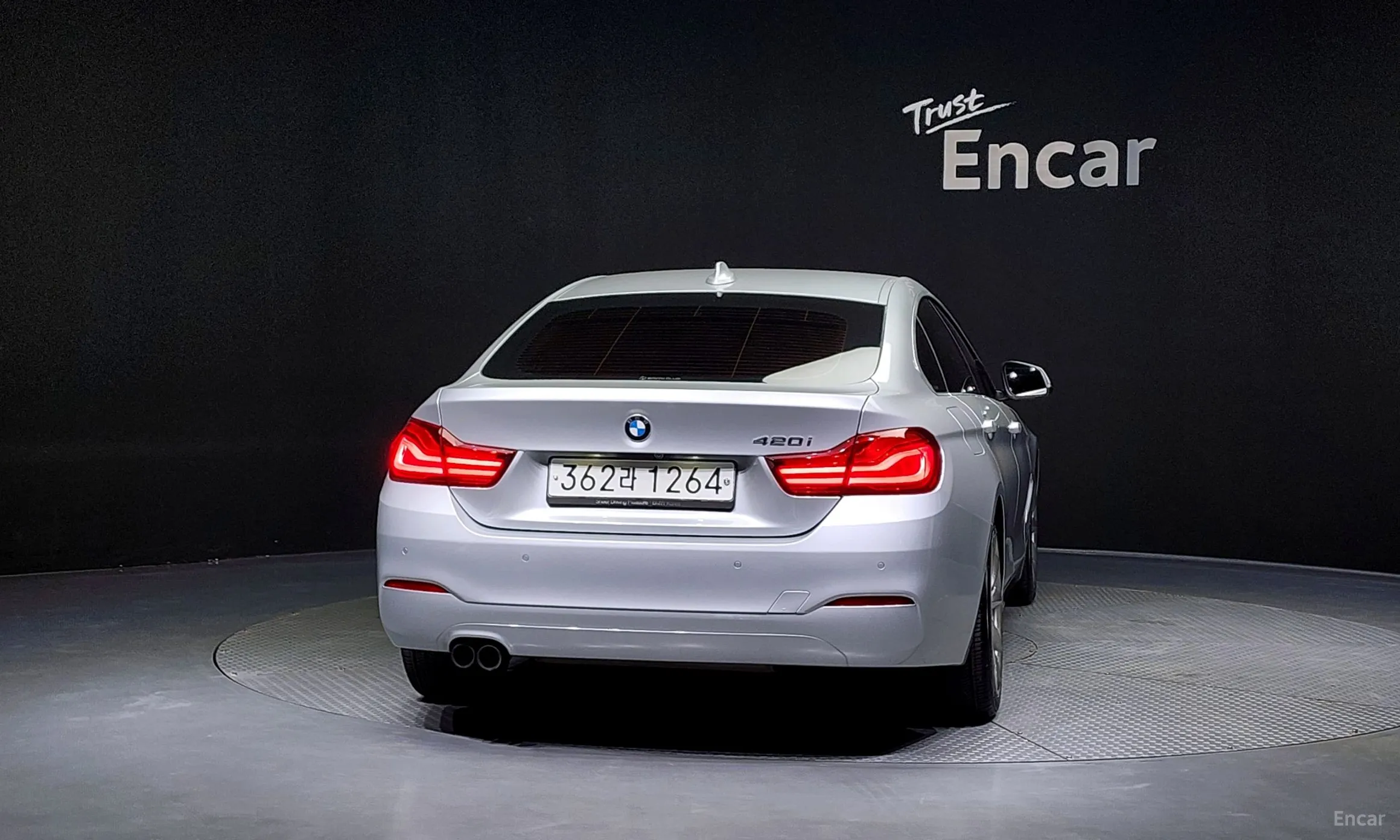 BMW Series 4 (F32) превью 3
