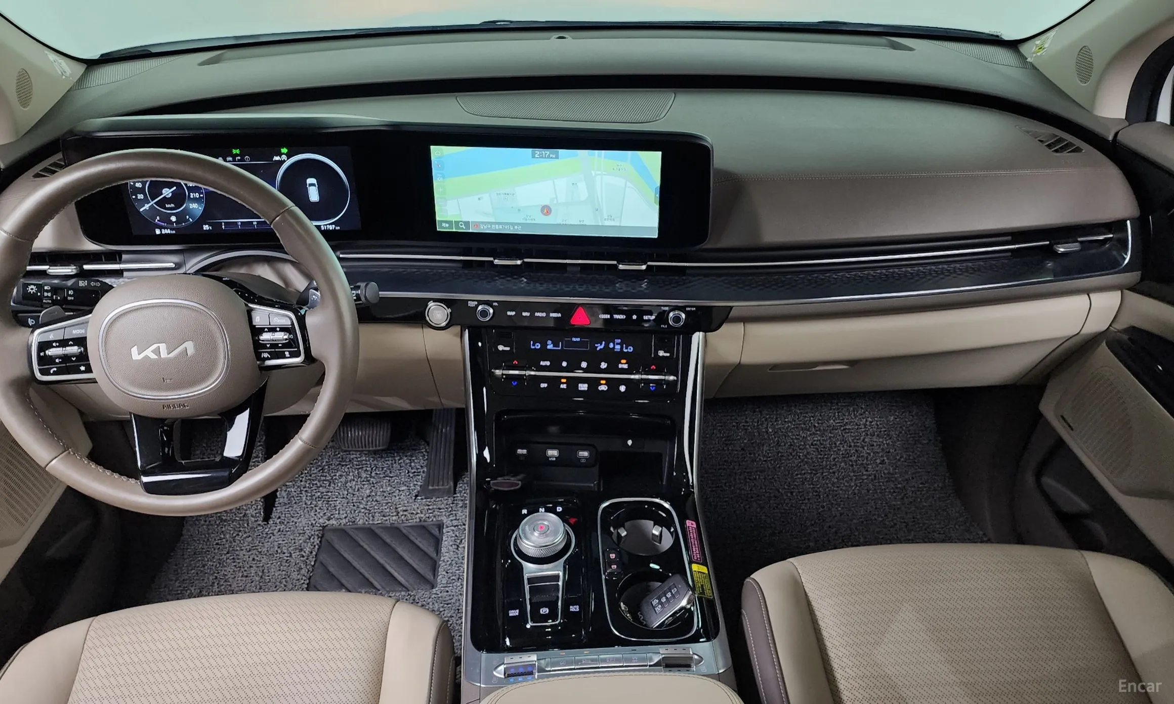 Kia Carnival Gen 4 превью 4