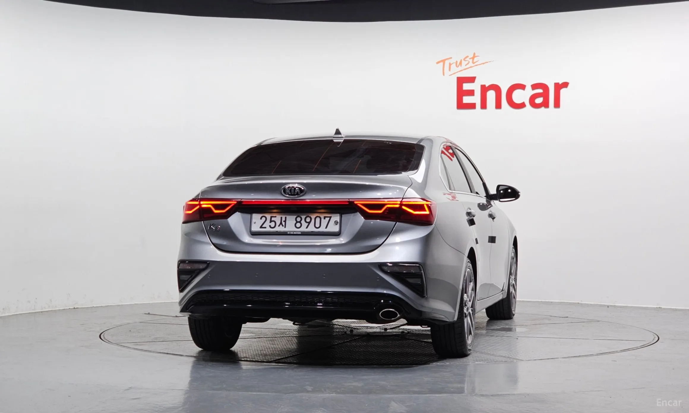 Kia K3 превью 3