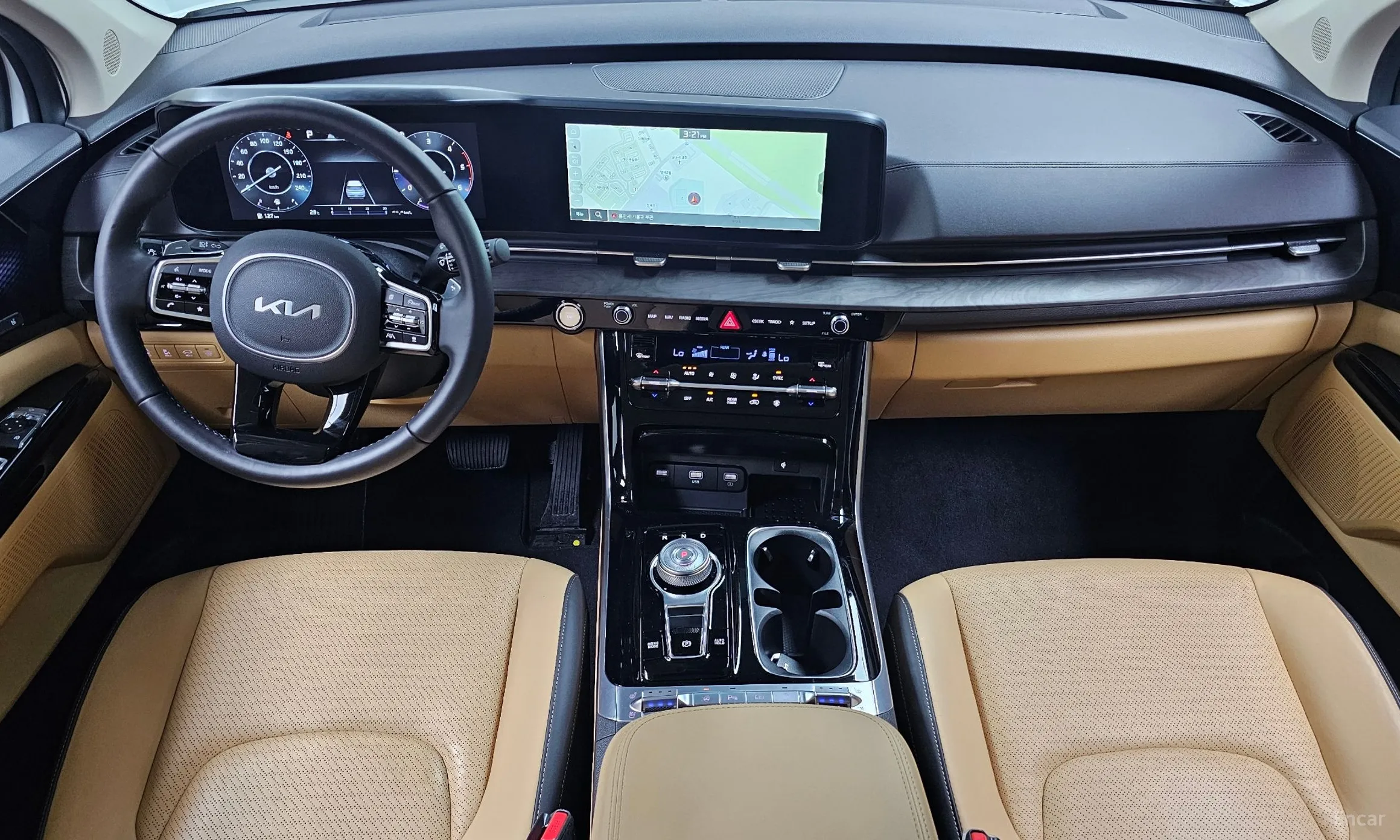 Kia Carnival Gen 4 превью 4