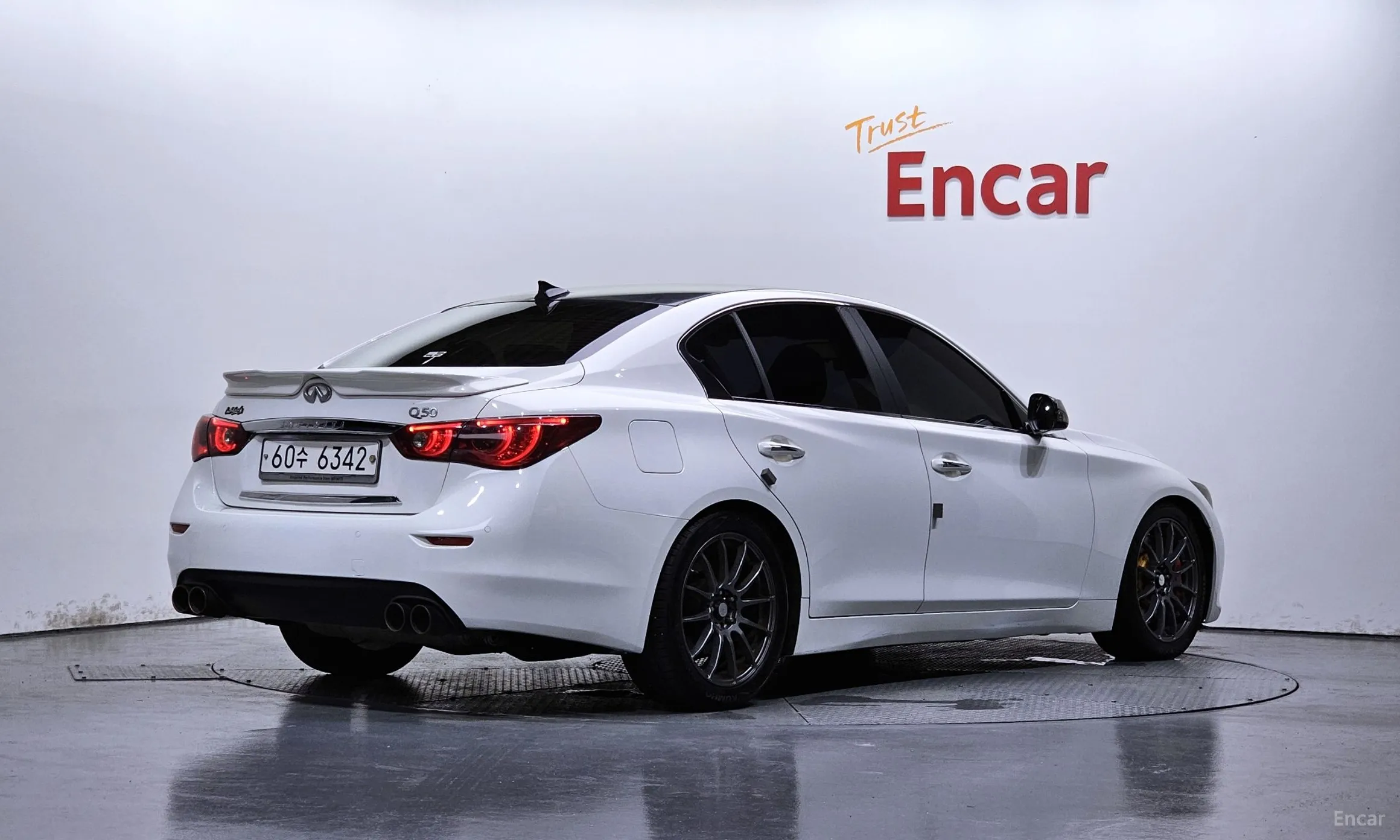 Infiniti Q50