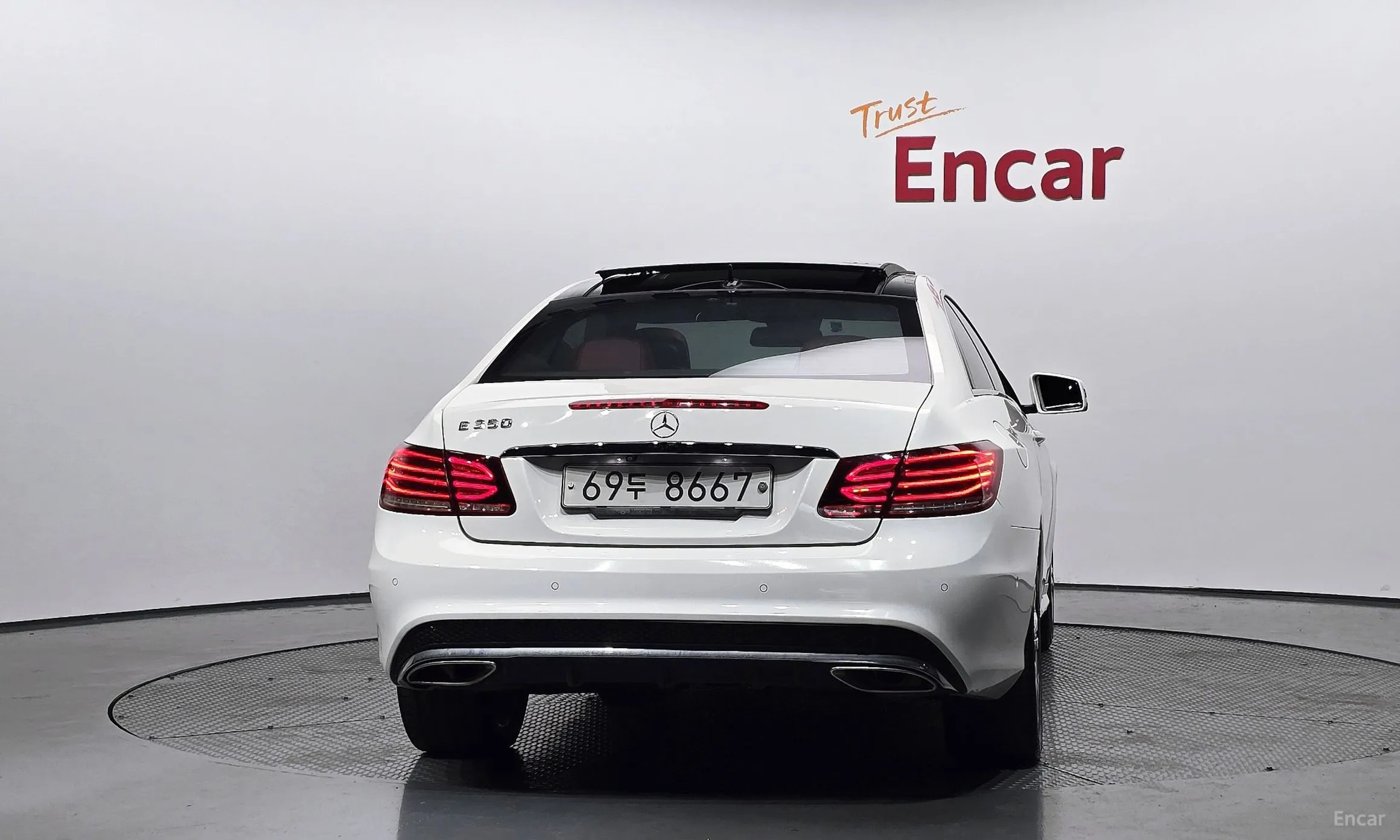 Mercedes Benz E-Class W212 превью 3