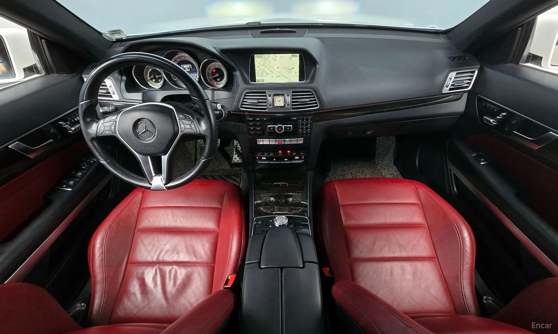 Mercedes Benz E-Class W212 превью 4