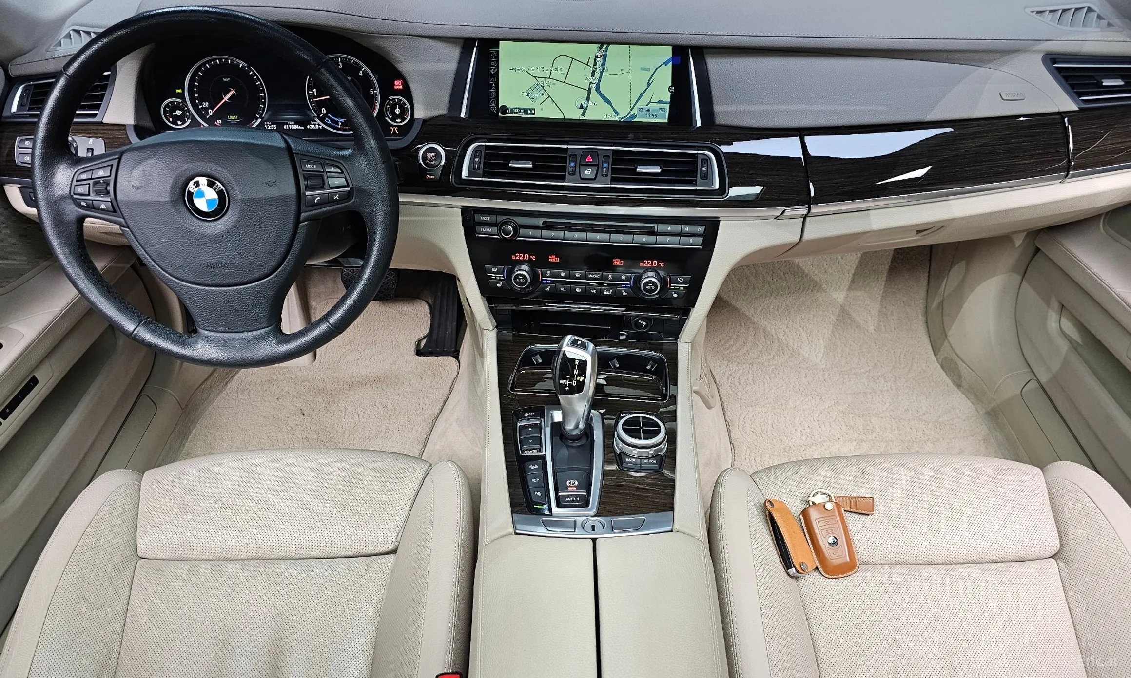 BMW 7 Series (F01) превью 4