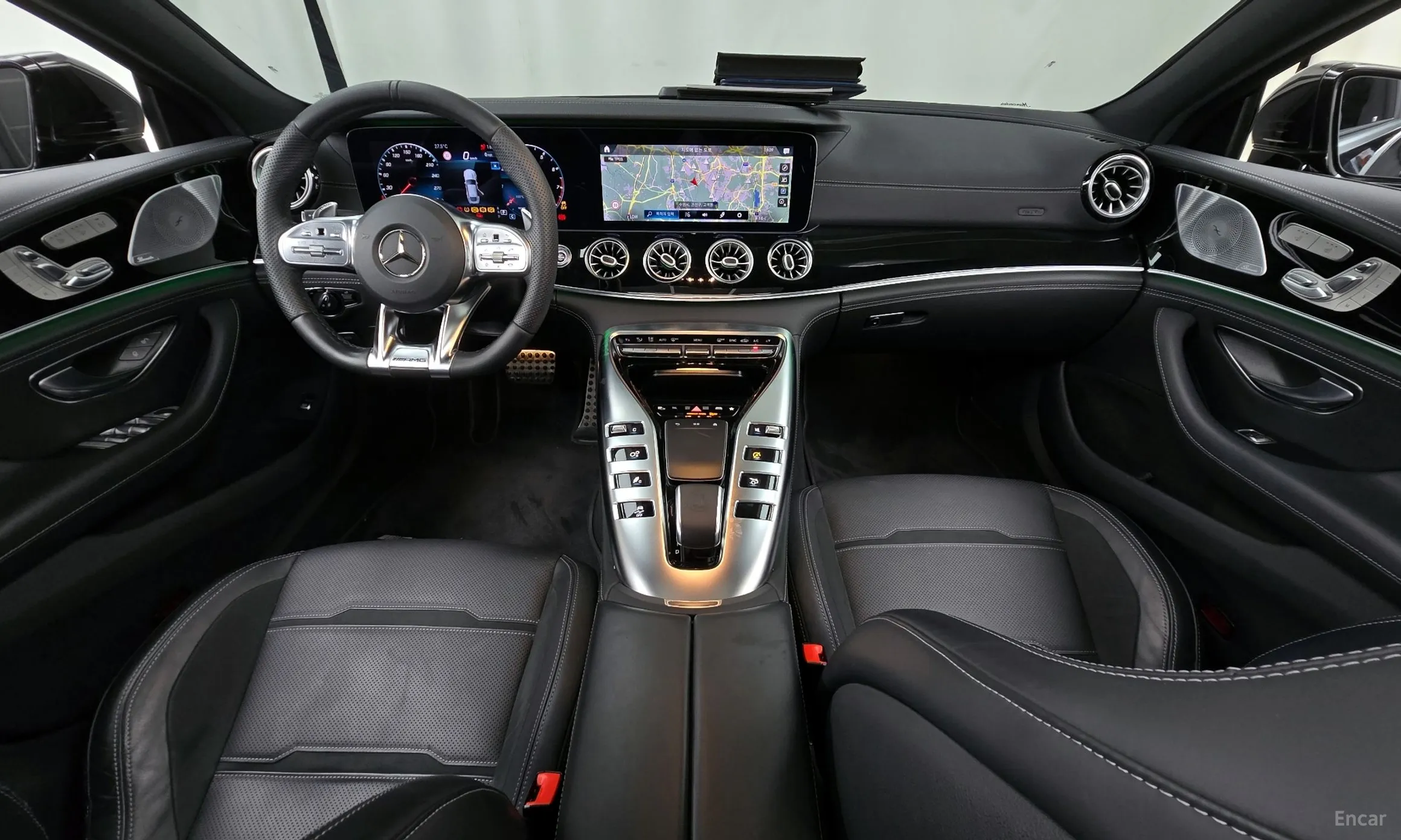 Mercedes Benz AMG GT превью 4