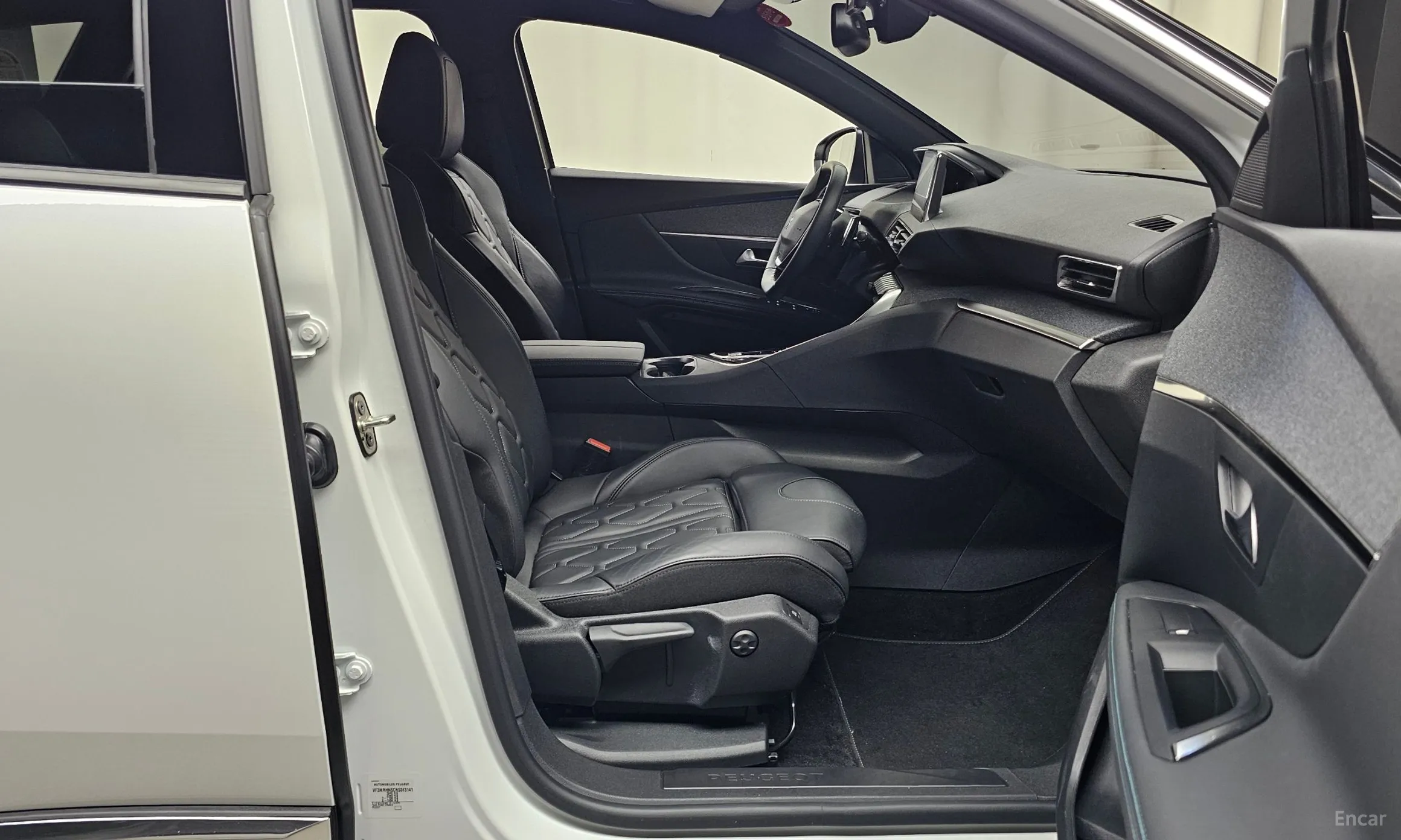 Peugeot 3008 2nd generation превью 11