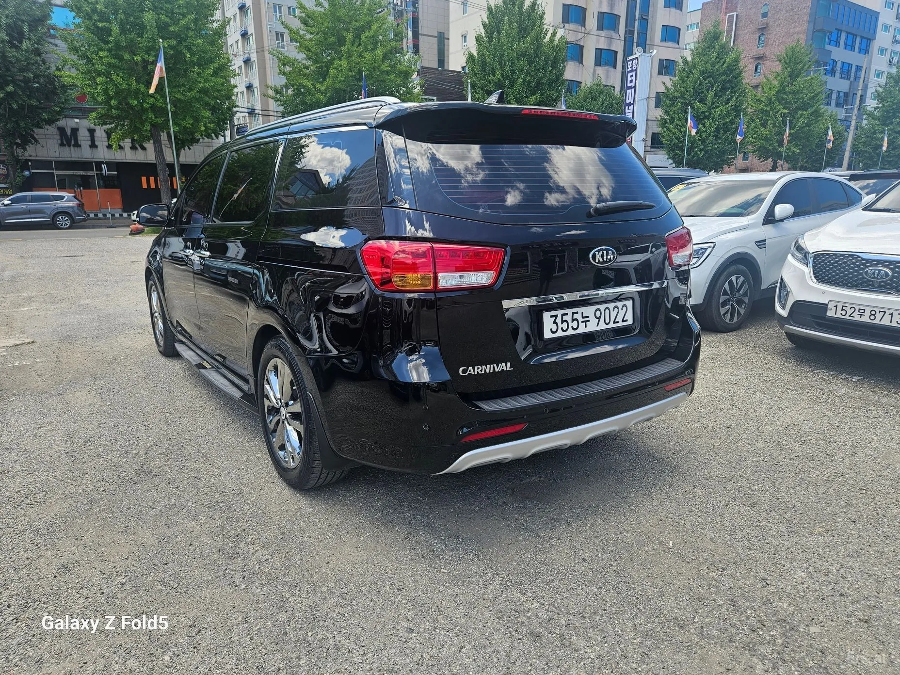 Kia Carnival превью 3