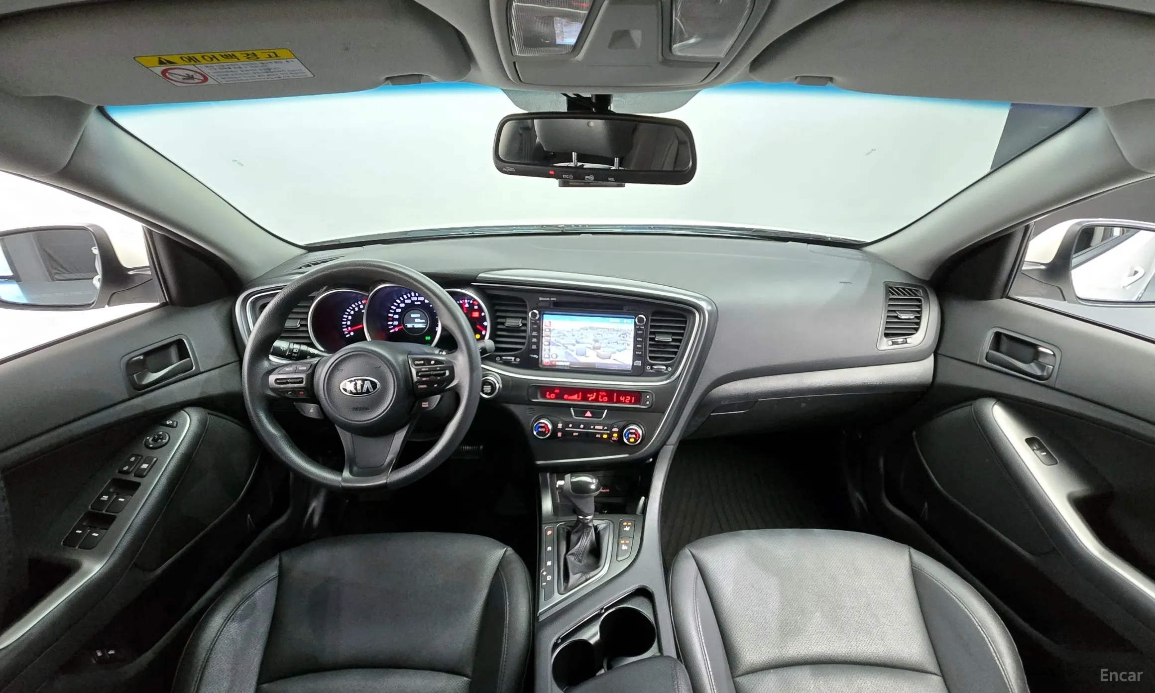 Kia K5 превью 4