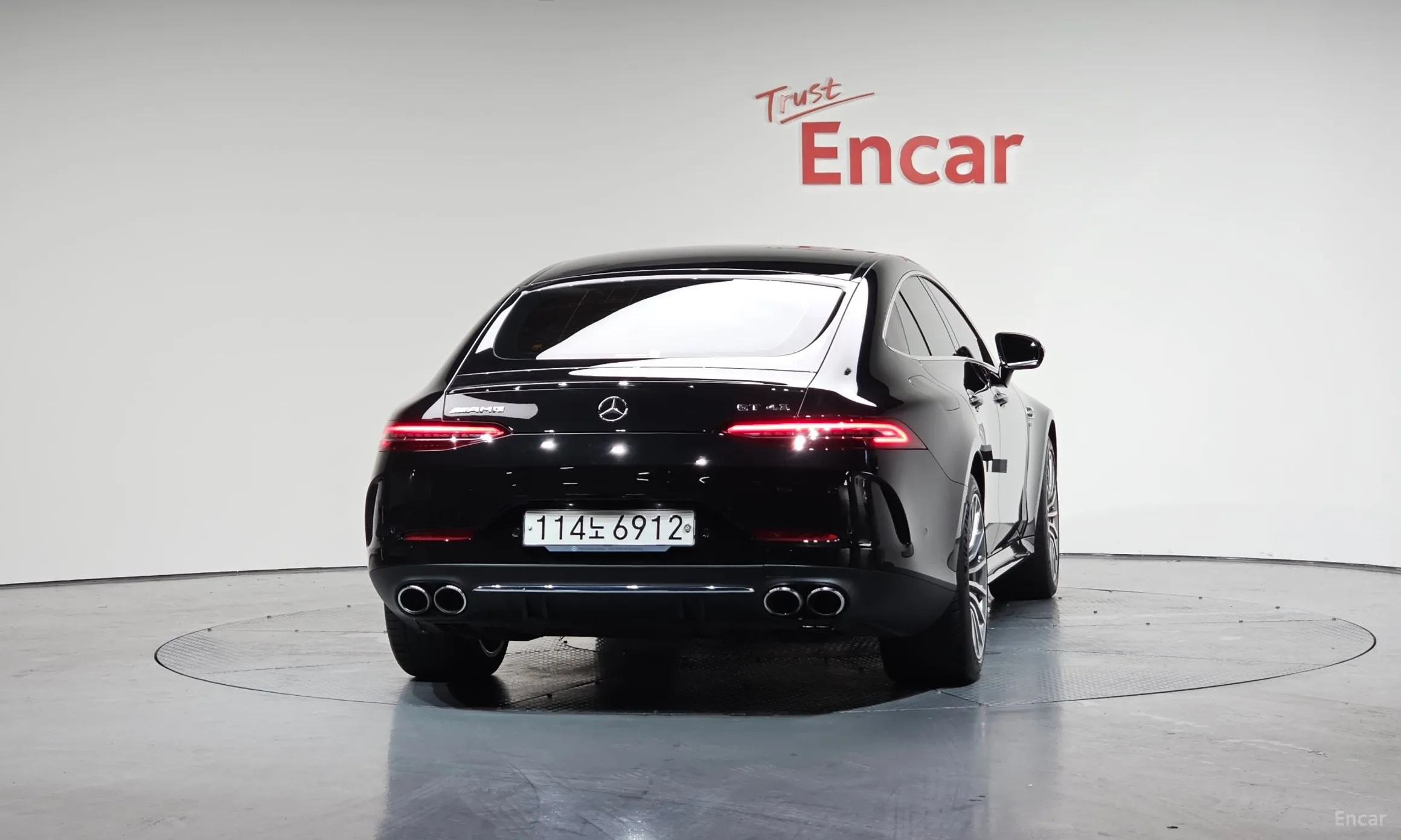 Mercedes Benz AMG GT превью 3