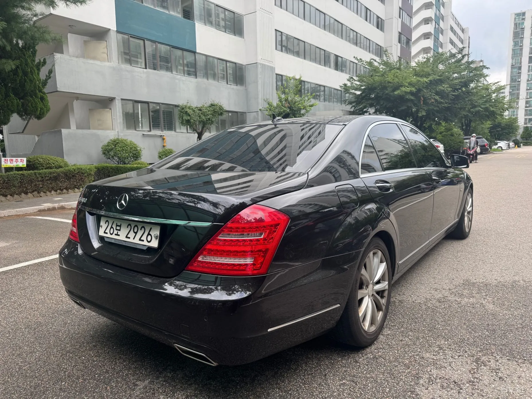Mercedes Benz S-Class W221 превью 4