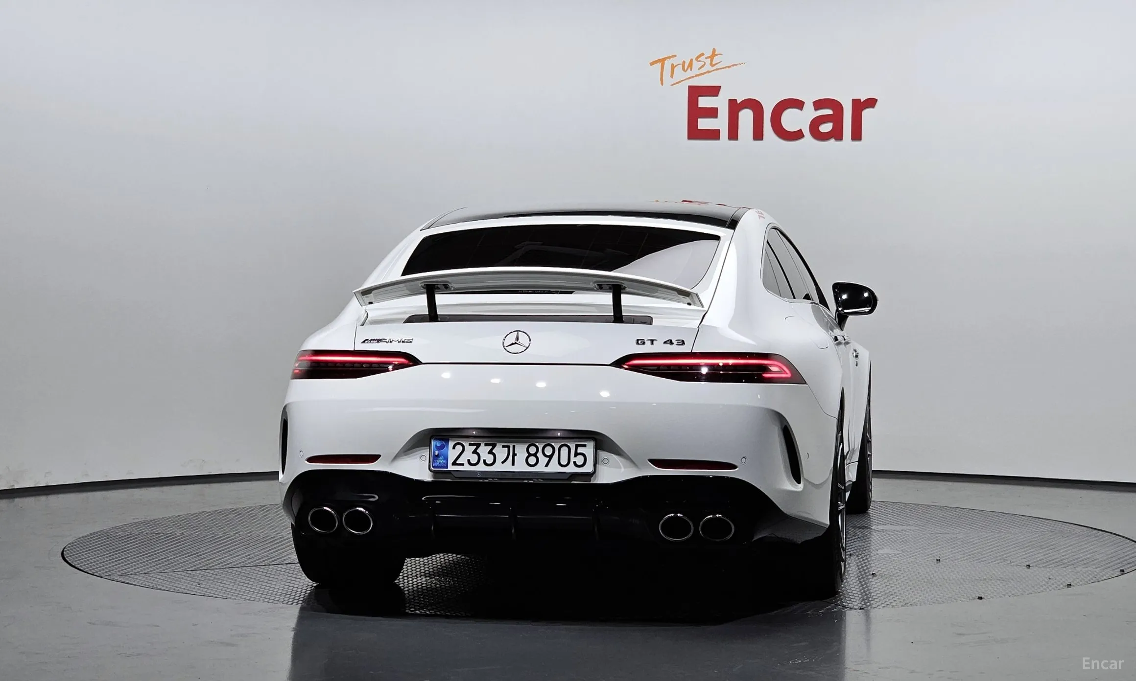 Mercedes Benz AMG GT превью 3