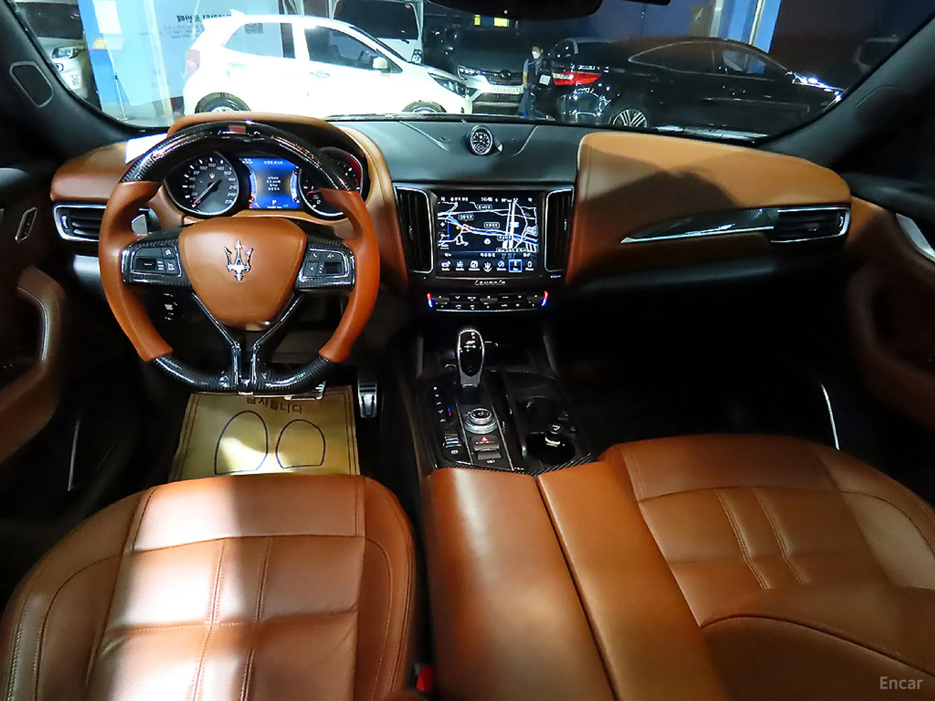 Maserati Levante превью 7