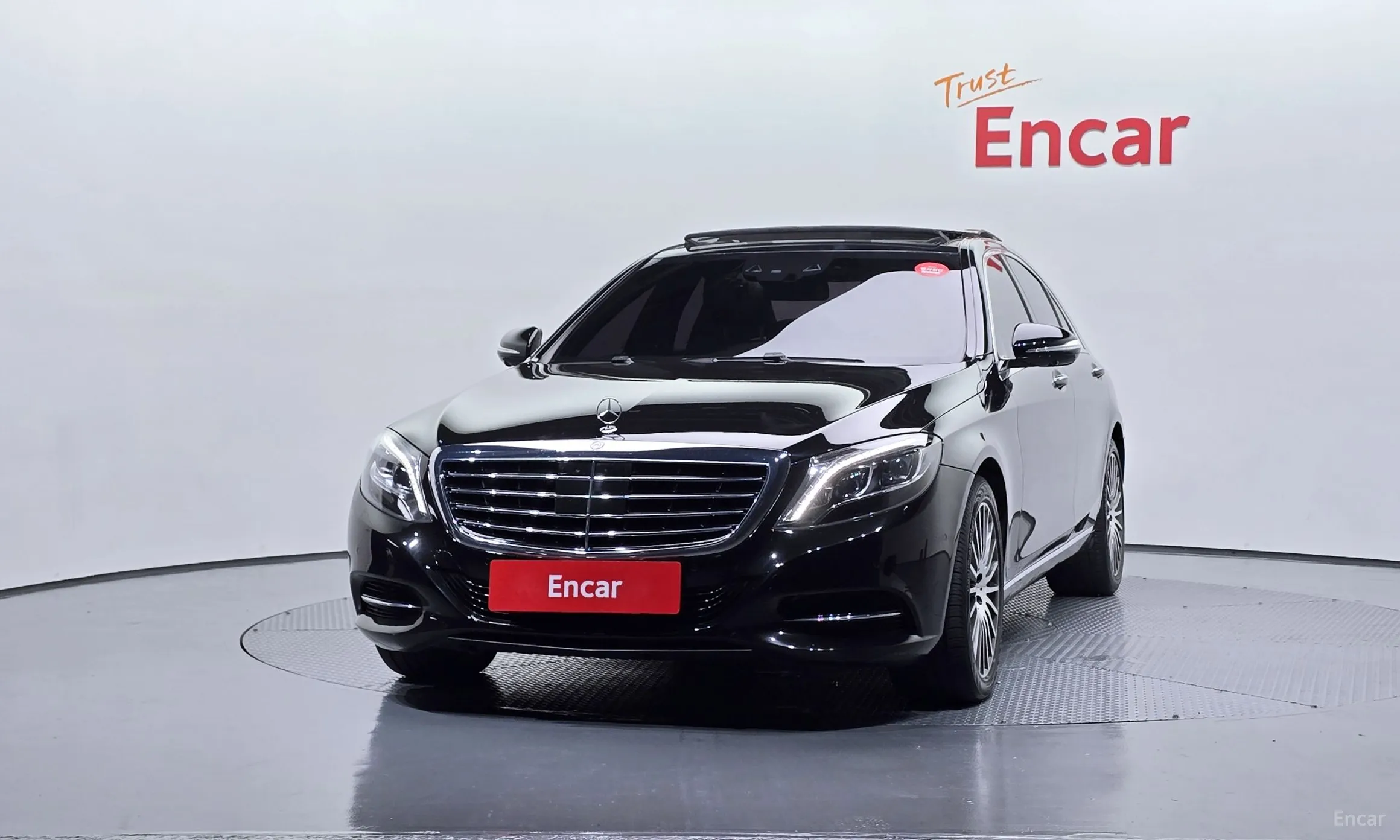 Mercedes Benz S-Class W222