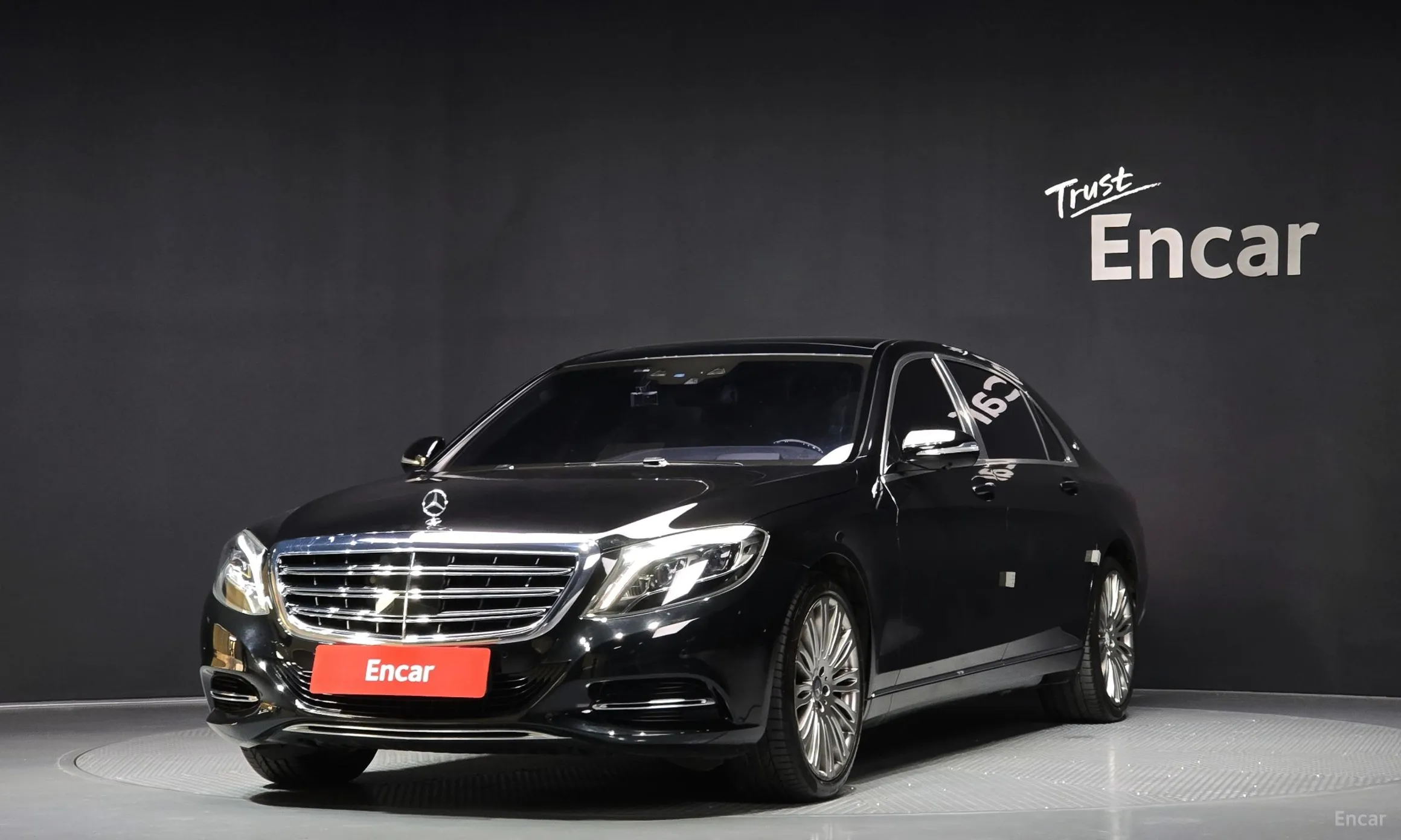 Mercedes Benz S-Class W222
