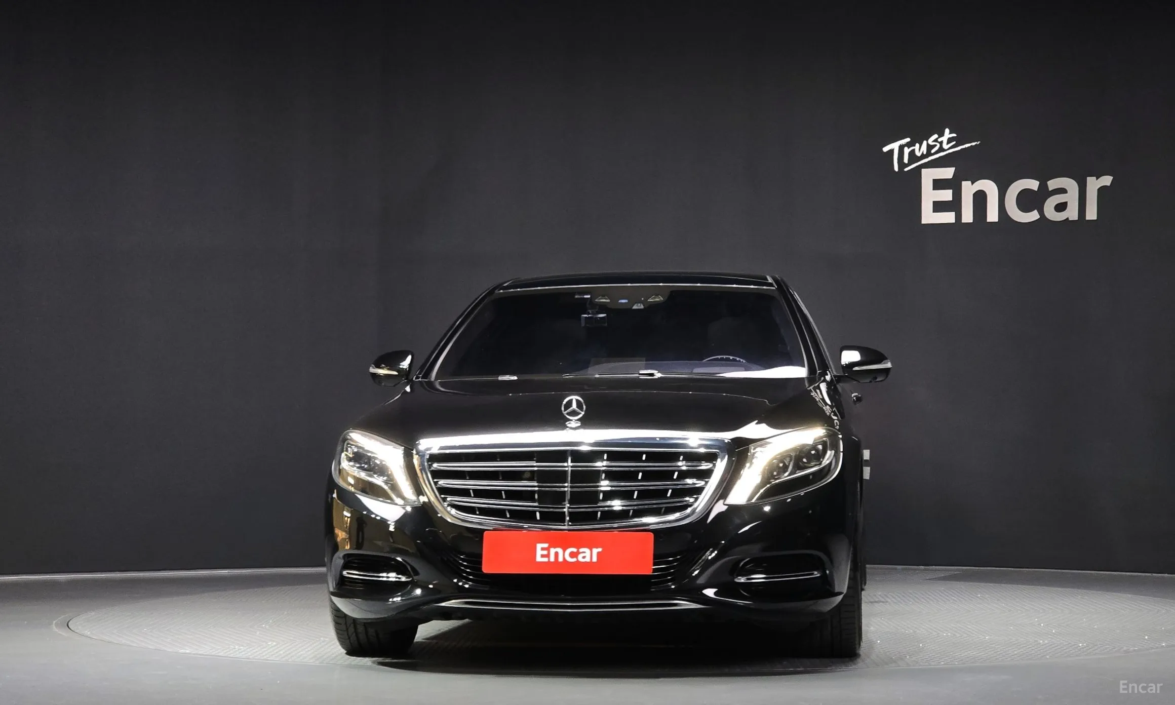 Mercedes Benz S-Class W222