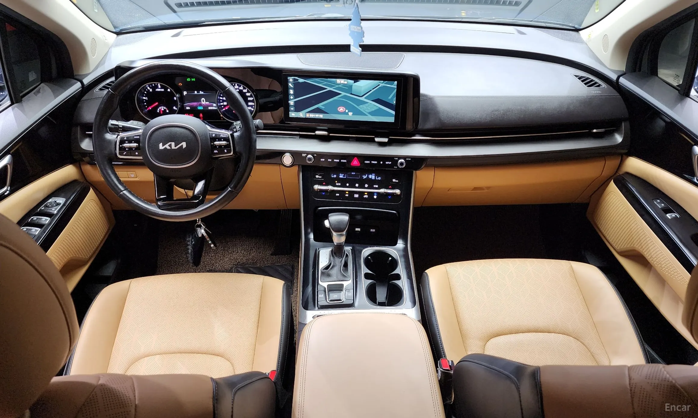 Kia Carnival Gen 4 превью 4