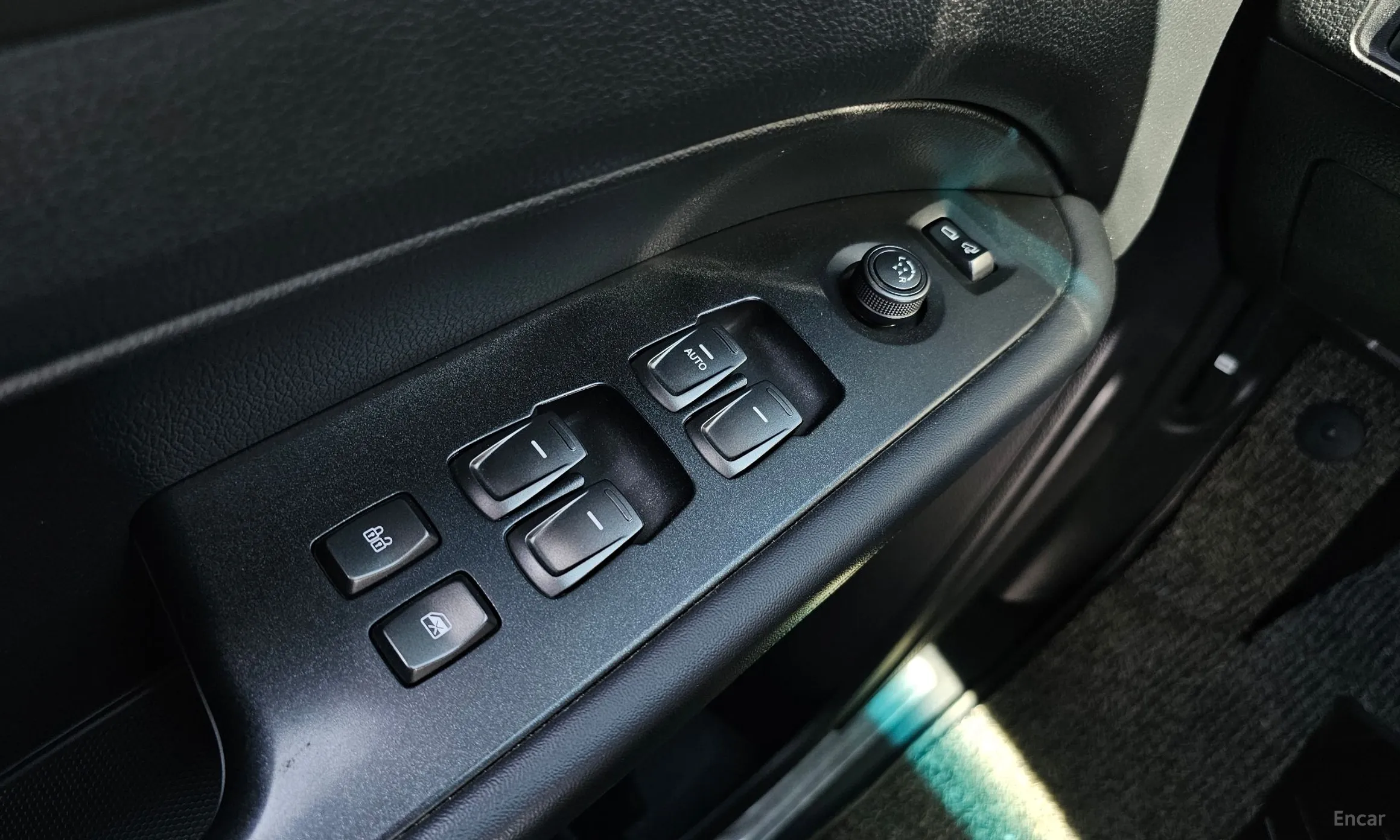 KG Mobility (SsangYong) Rexton Sports превью 12