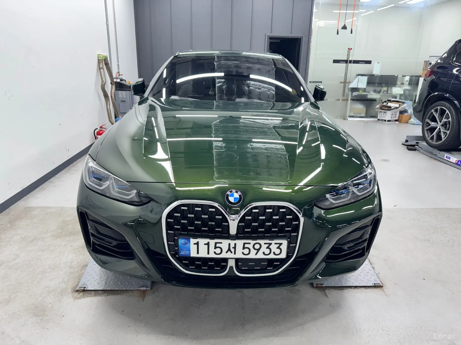 BMW Series 4 (G22)