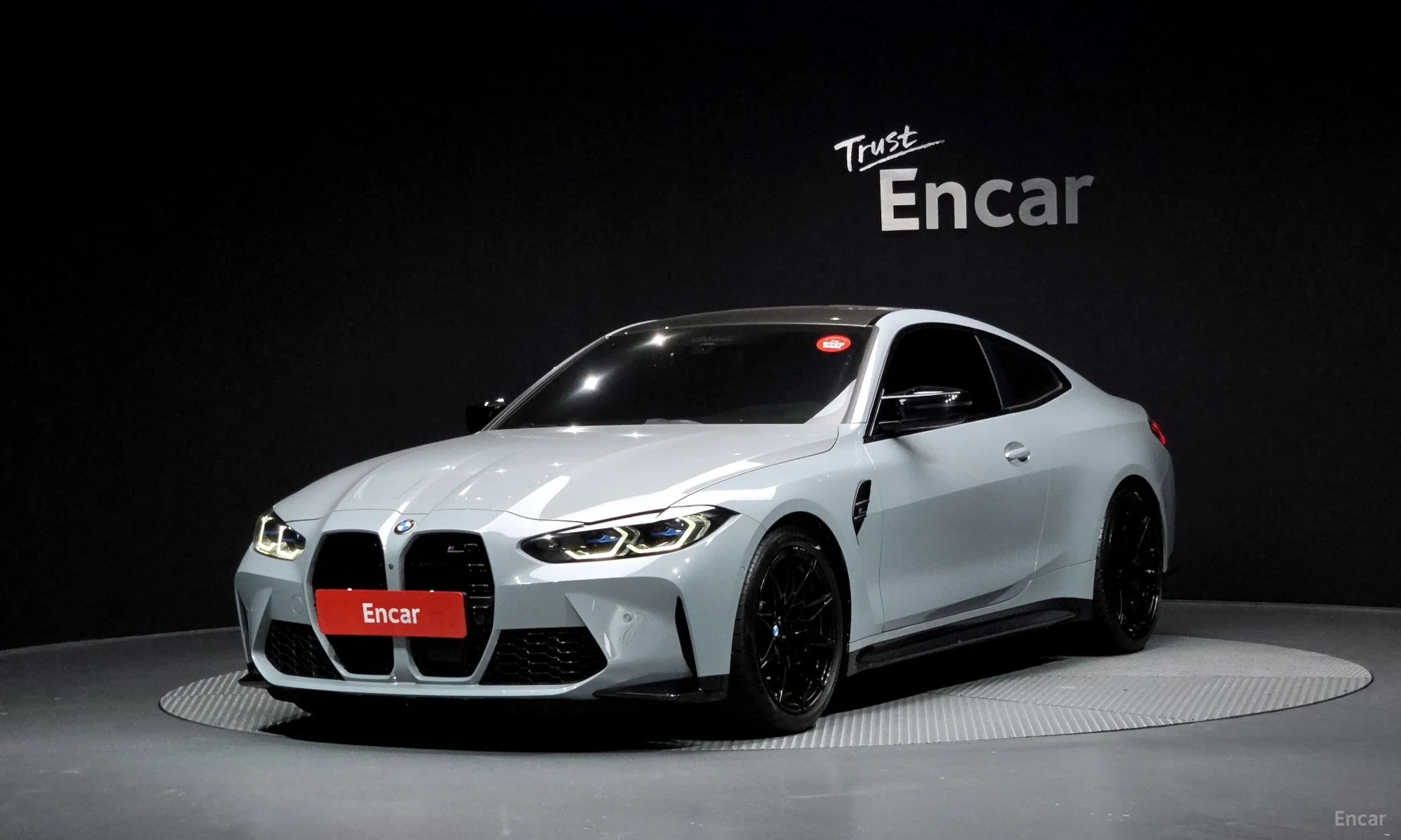 BMW M4 (G82)