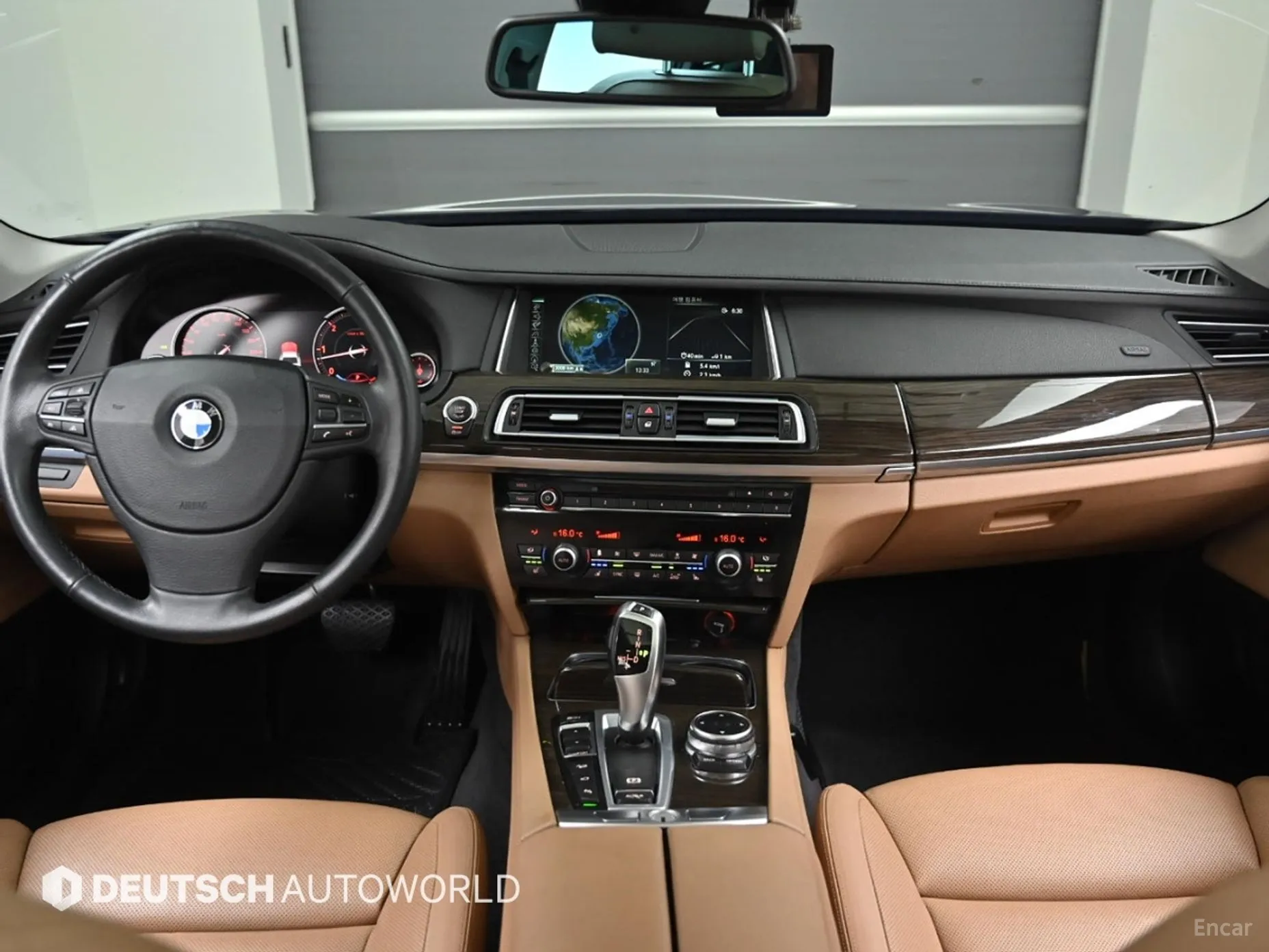 BMW 7 Series (F01) превью 4