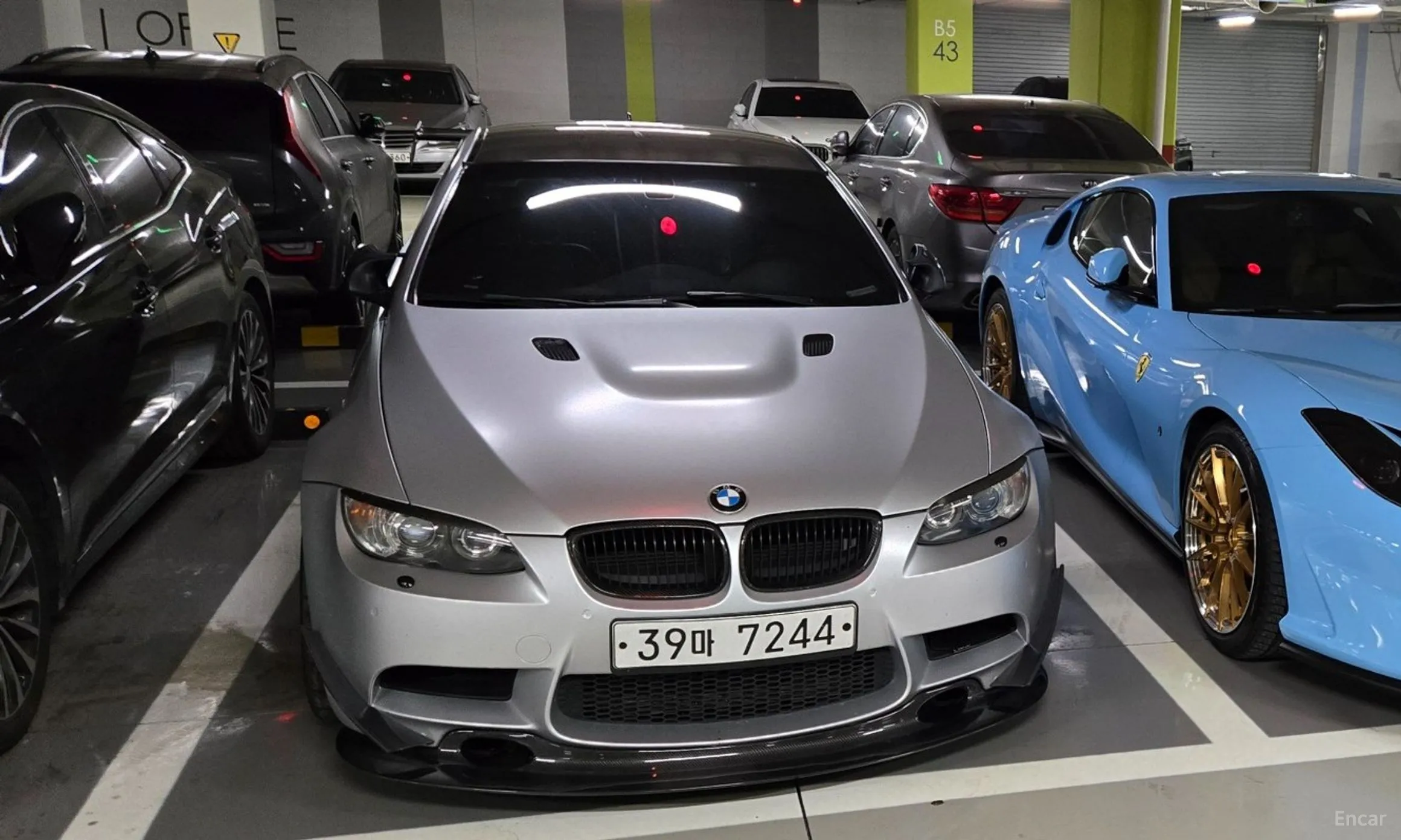 BMW M3 (E90)