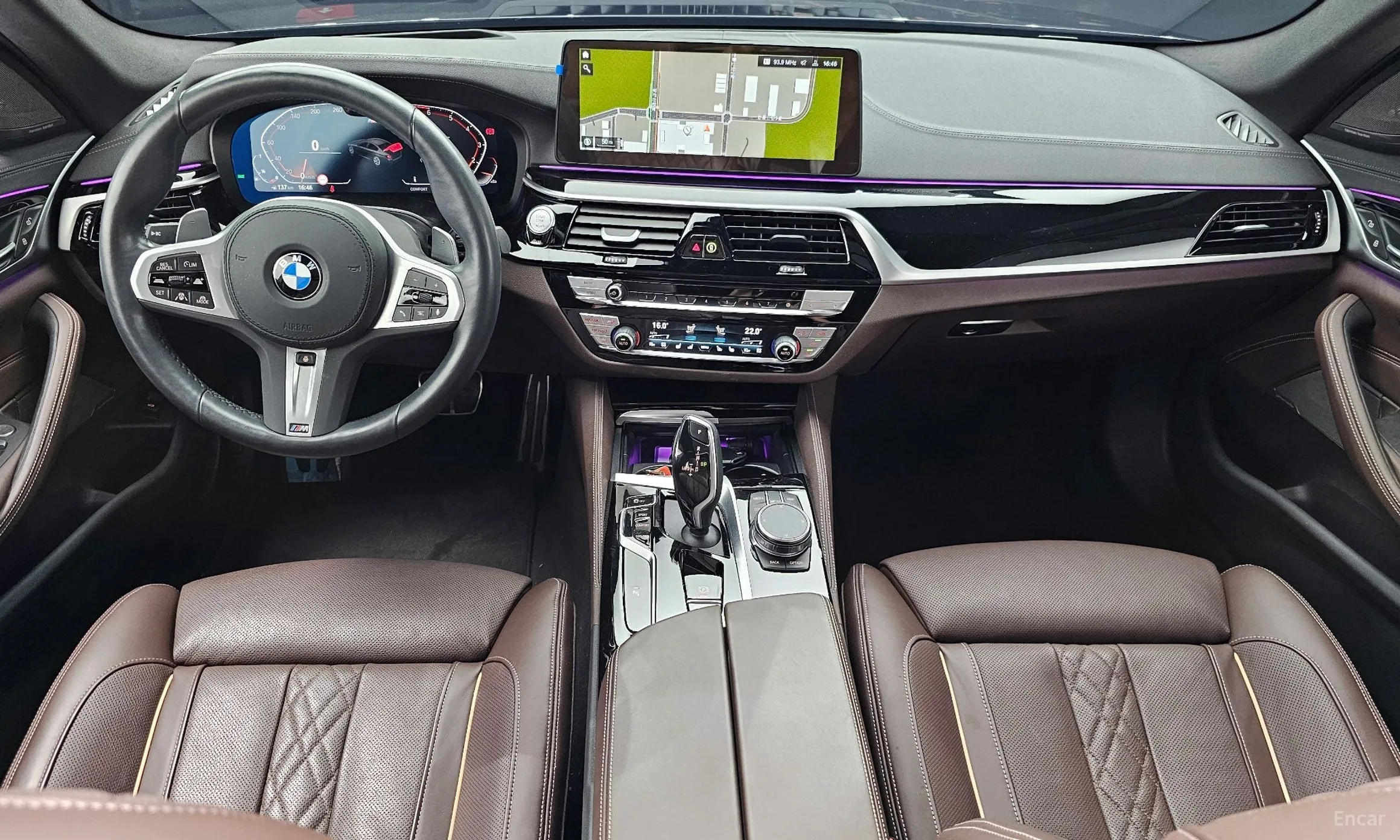 BMW 5 Series (G30) превью 4
