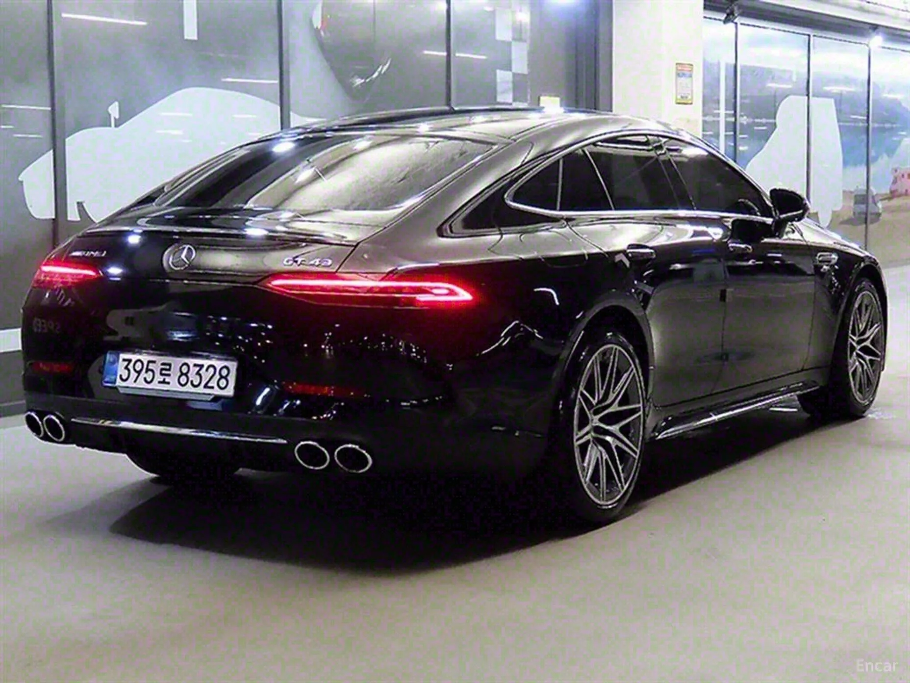 Mercedes Benz AMG GT превью 3