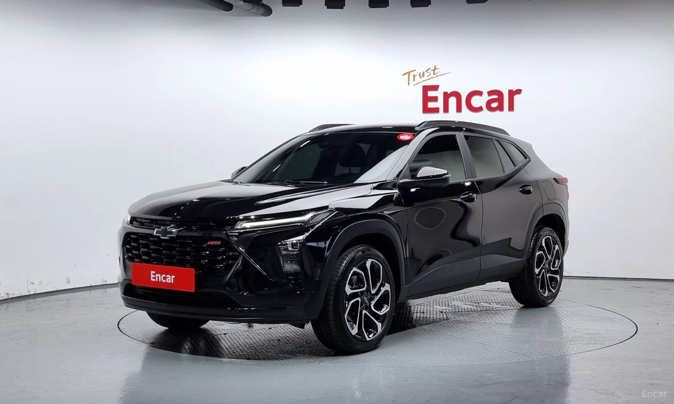 Trax Crossover